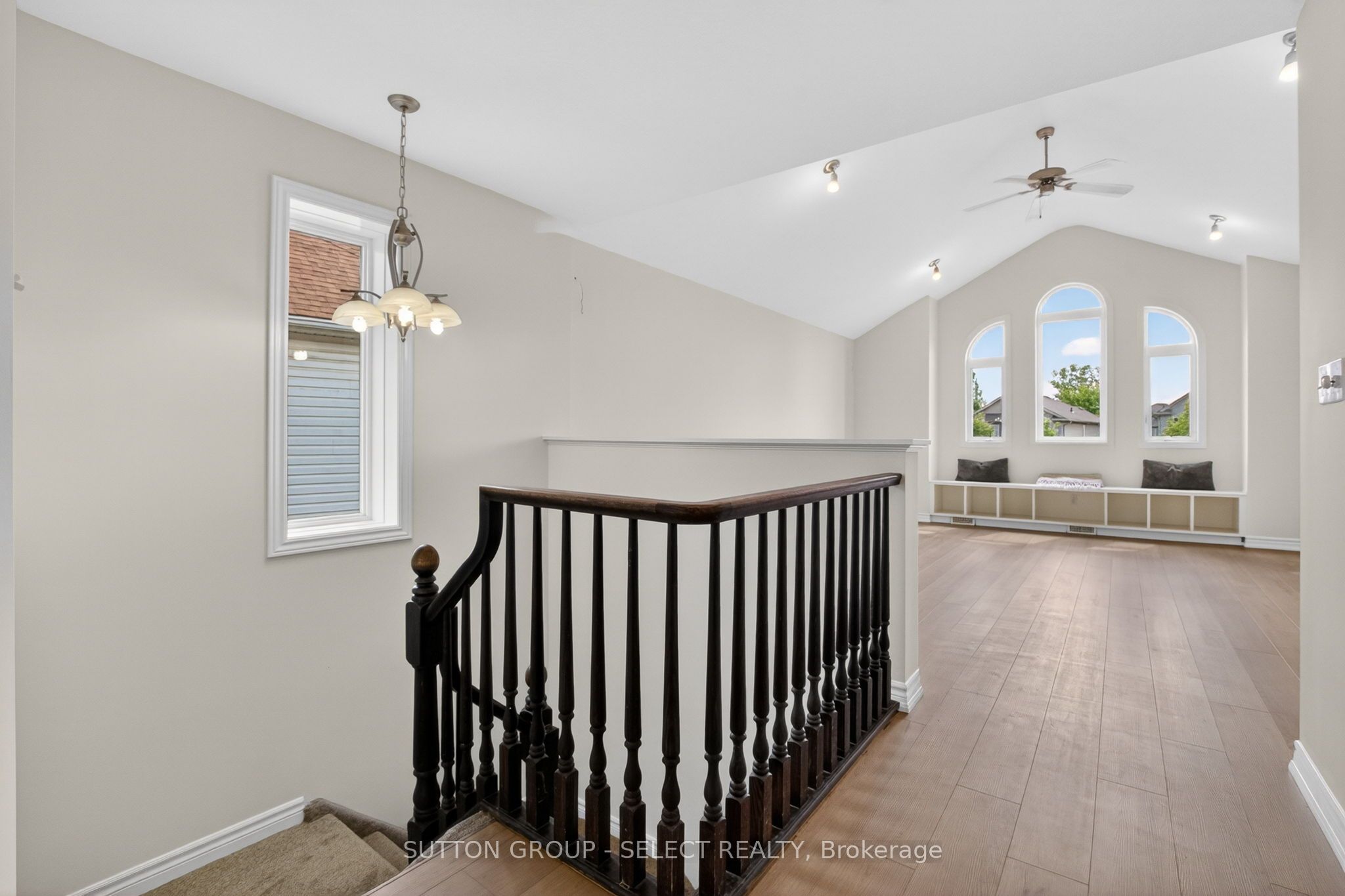 1893 Stackhouse Crescent Property Photo 30