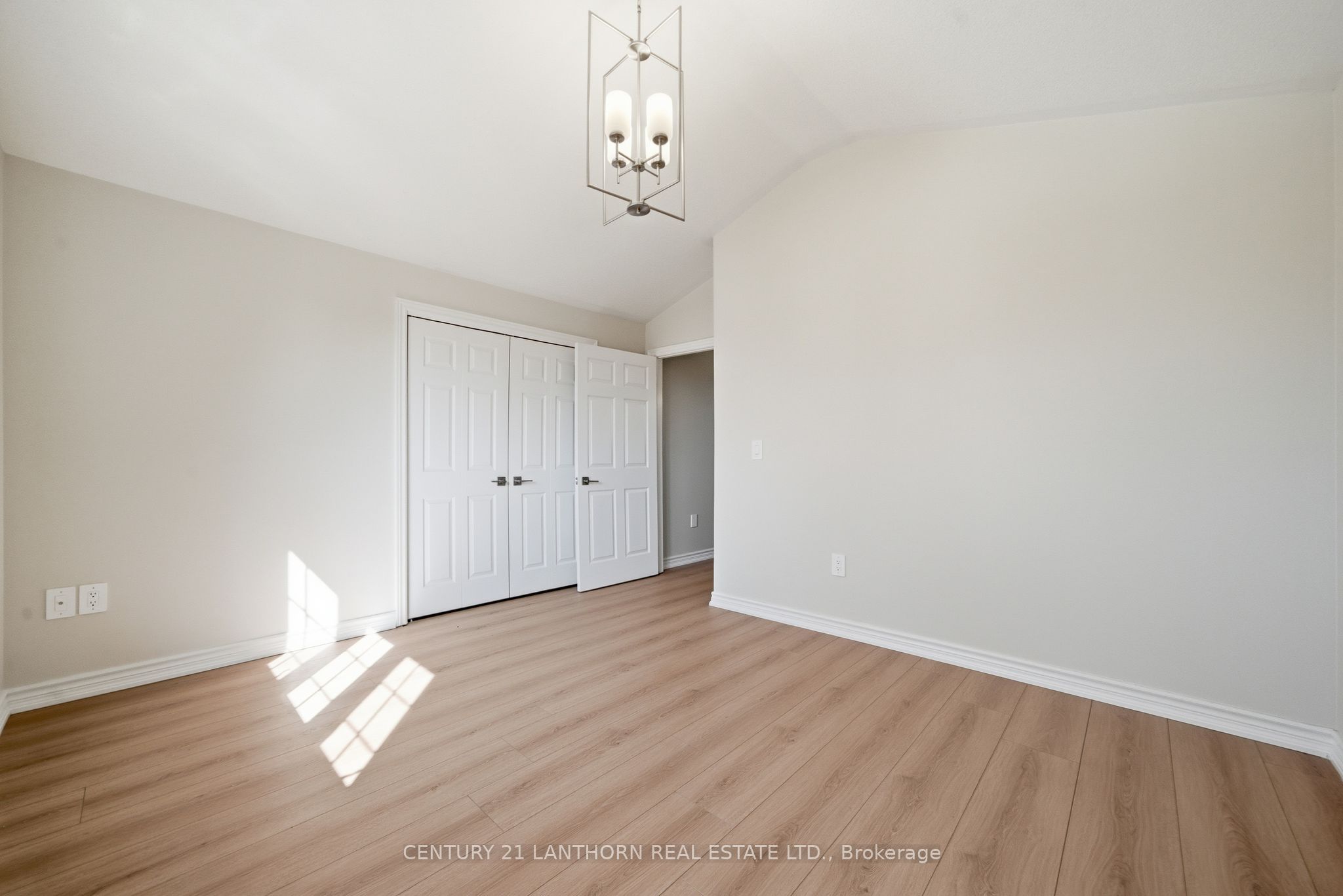 13 Nesbitt Drive Property Photo 28