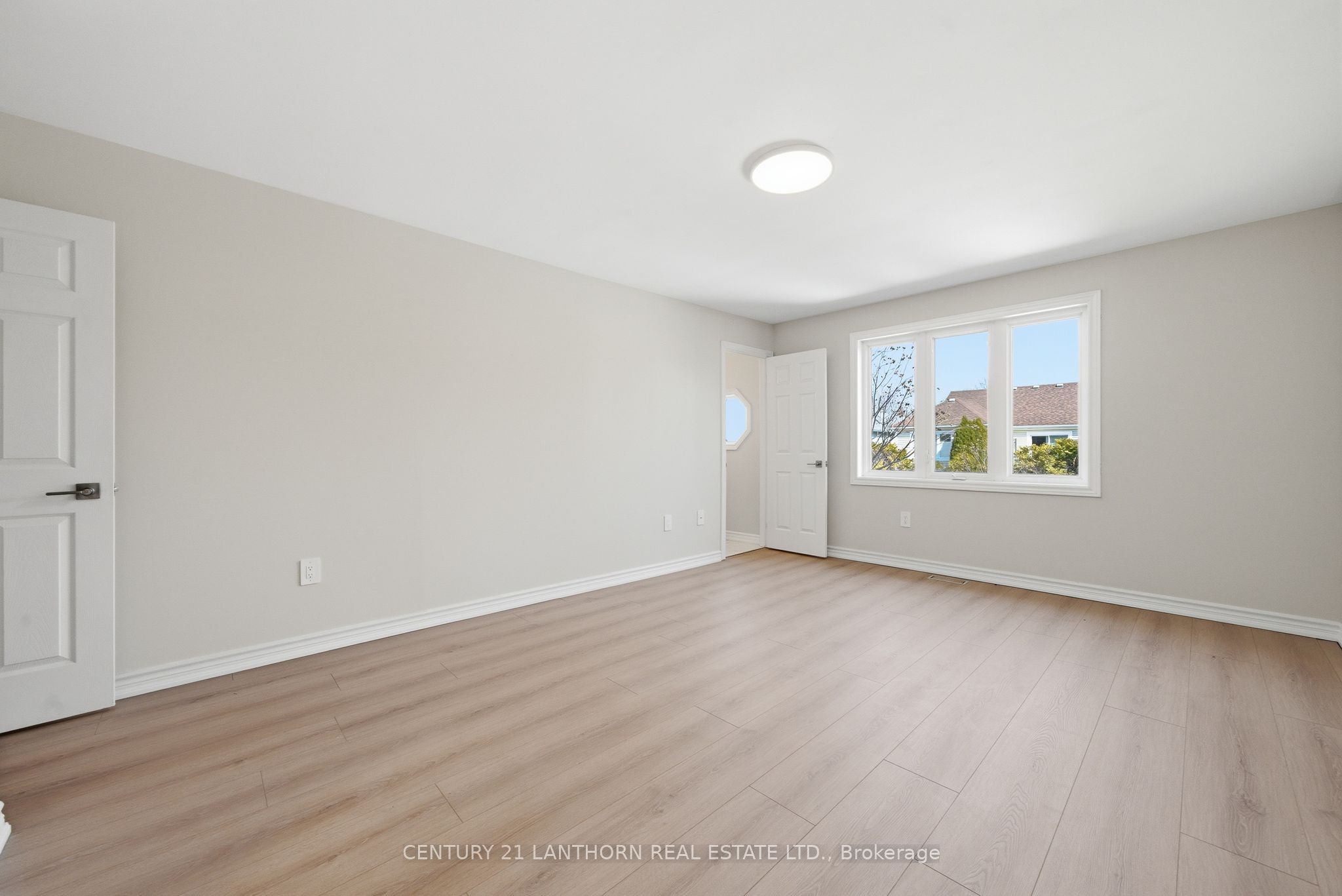 13 Nesbitt Drive Property Photo 32