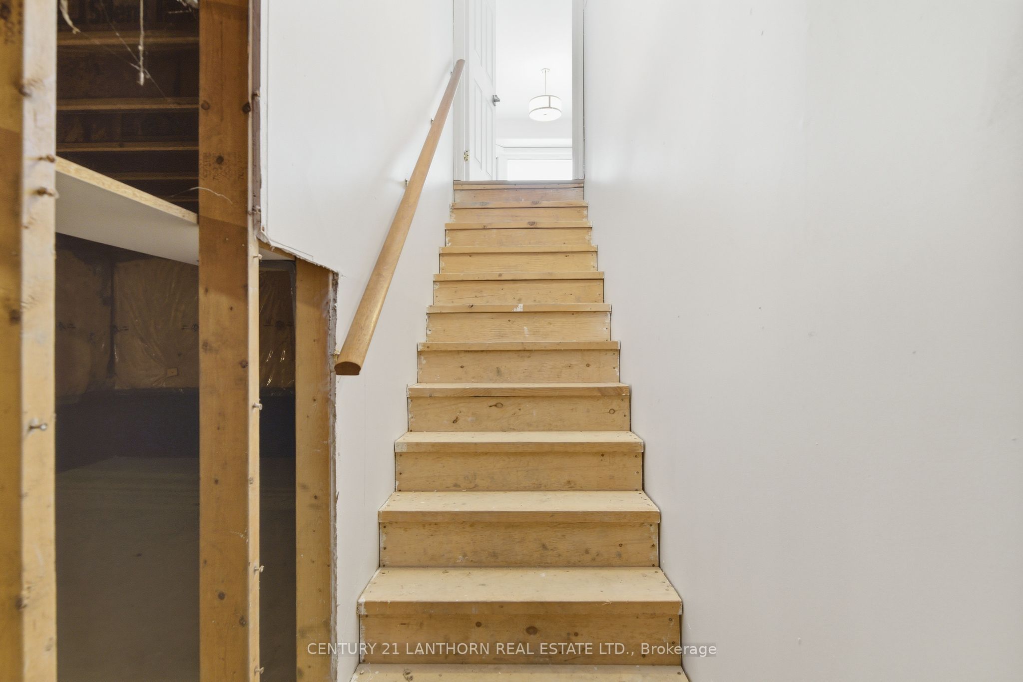 13 Nesbitt Drive Property Photo 40