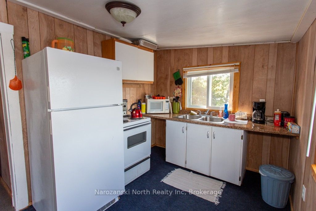 Boat Access Pickerel River Property Photo 17