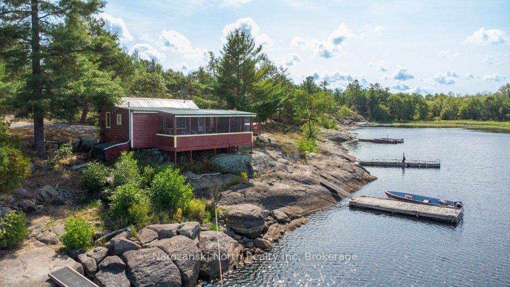 Boat Access Pickerel River Property Photo 18