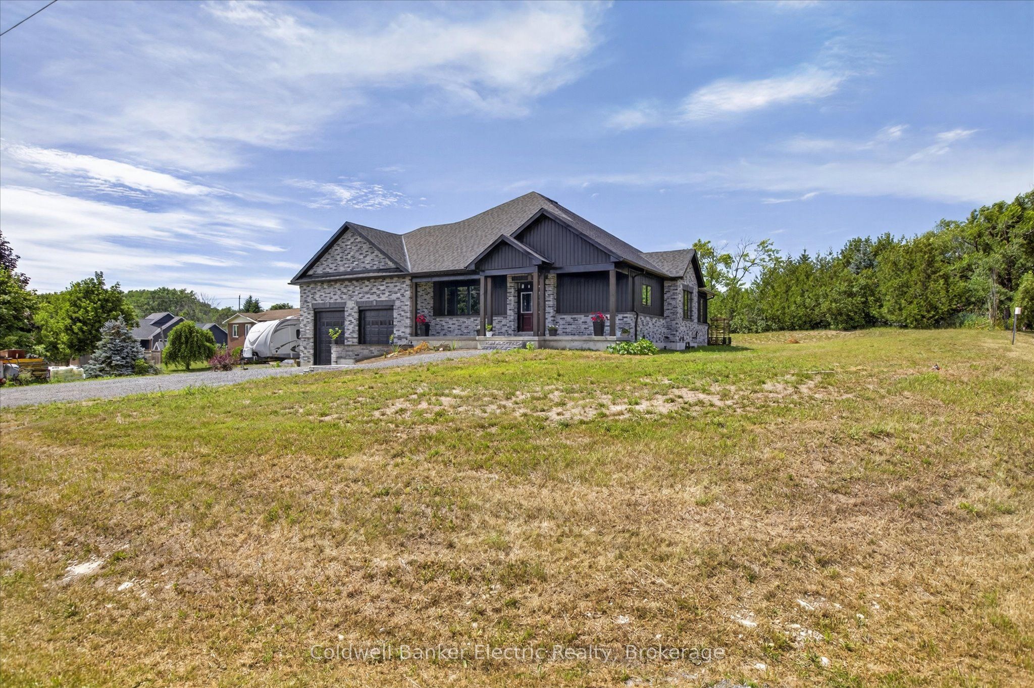 1134 River Road Property Photo 4