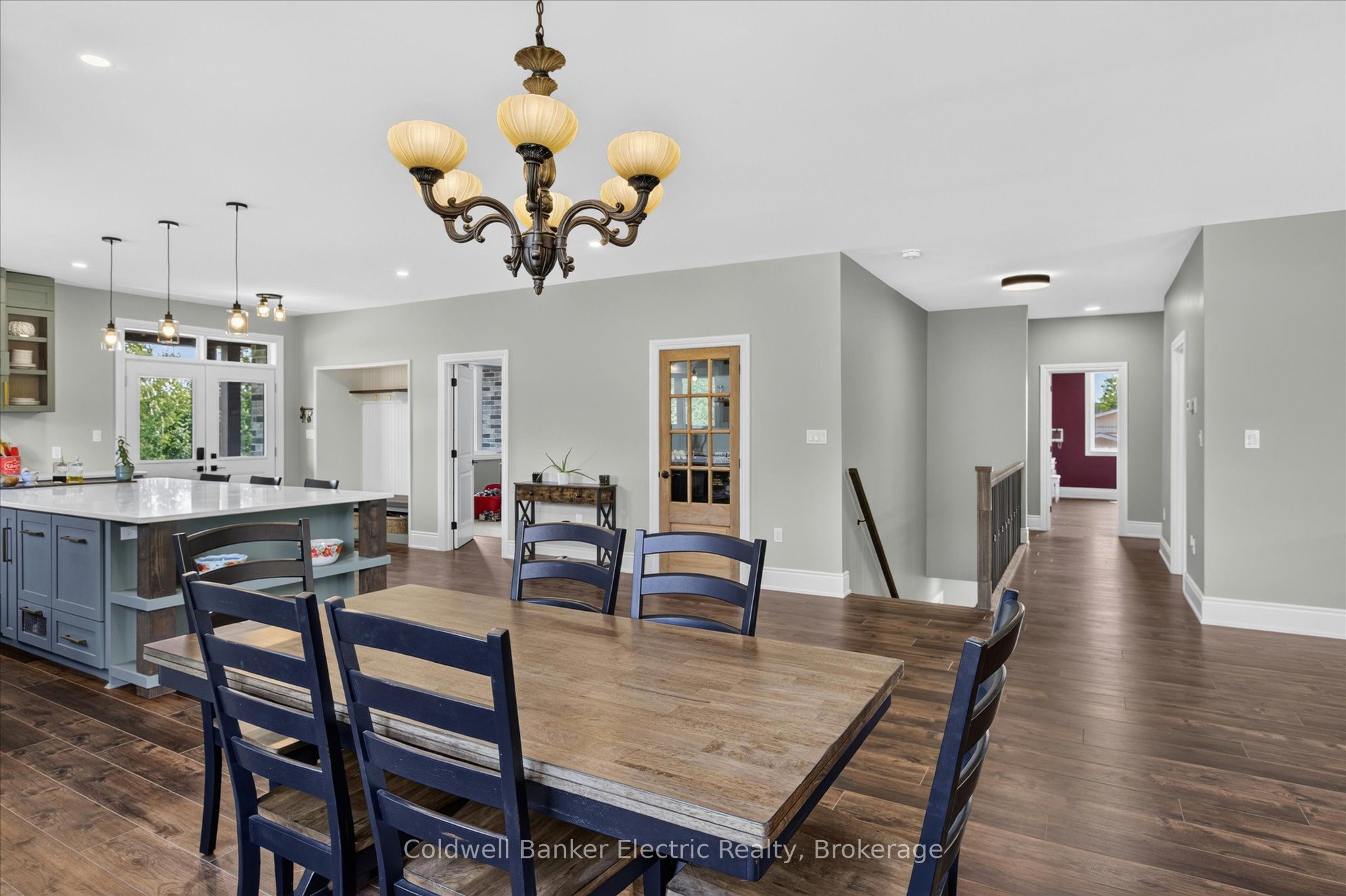 1134 River Road Property Photo 9