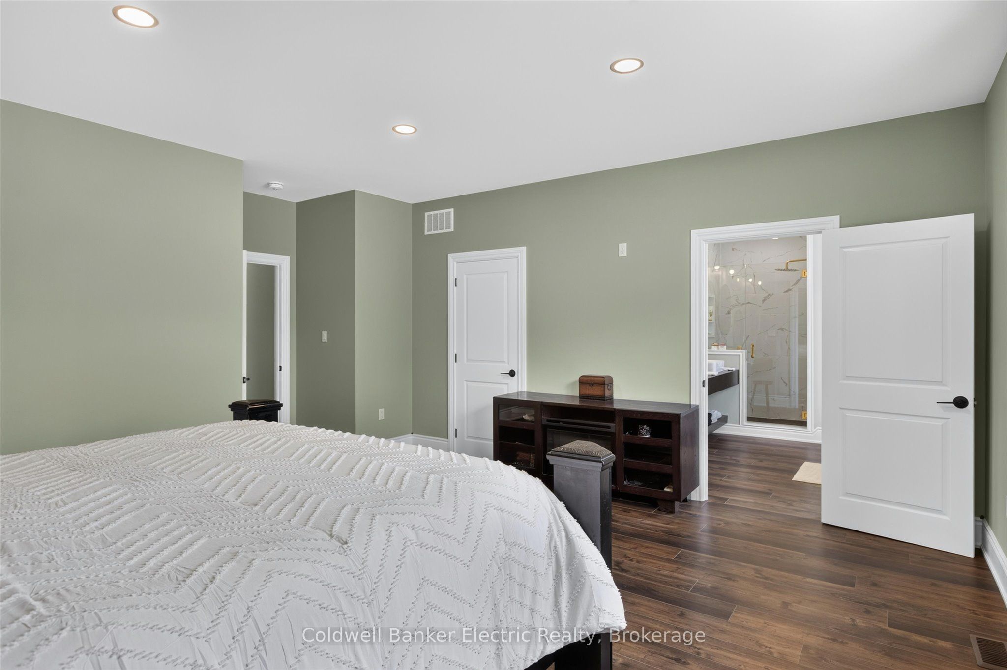 1134 River Road Property Photo 16