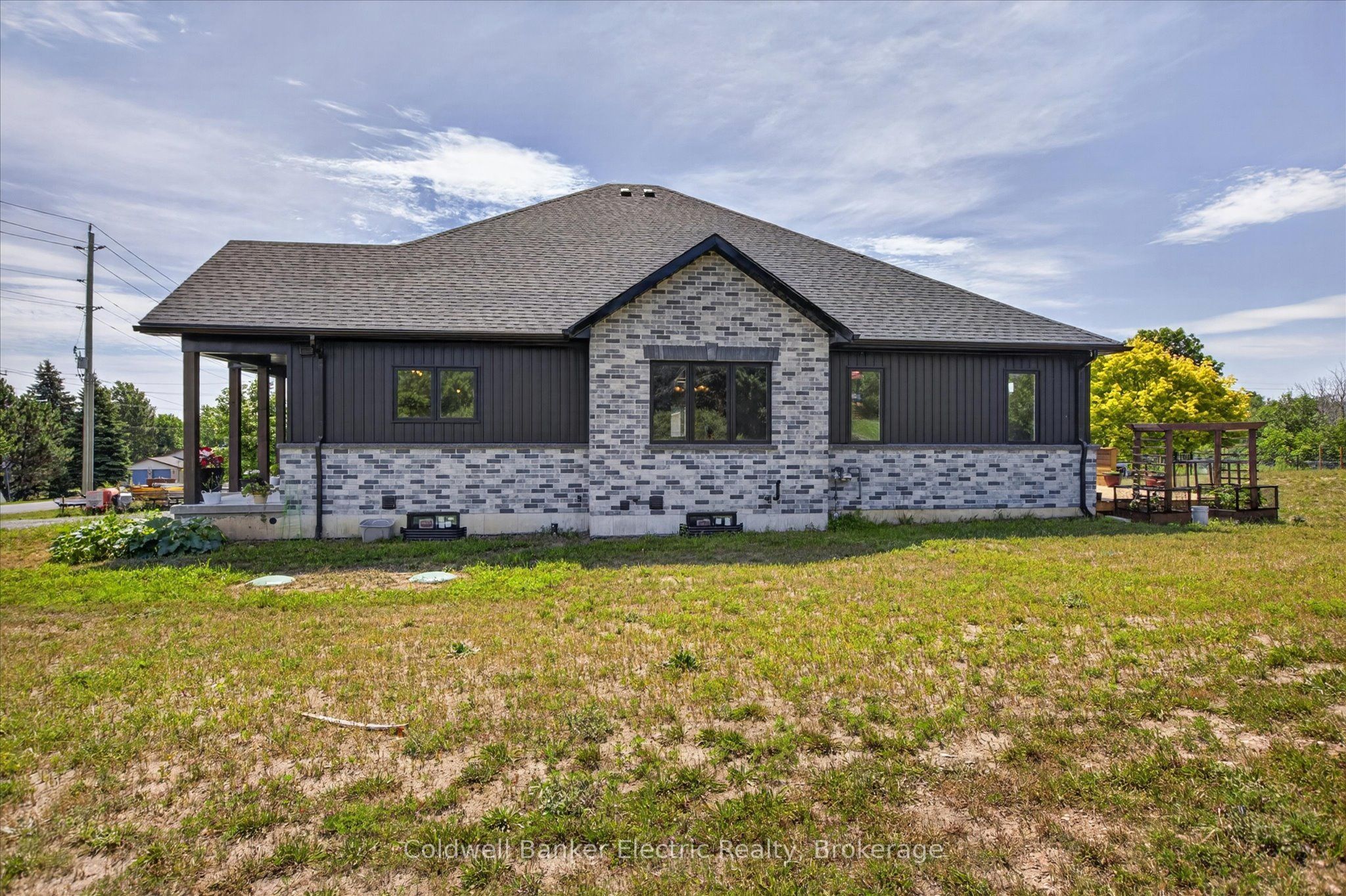 1134 River Road Property Photo 22