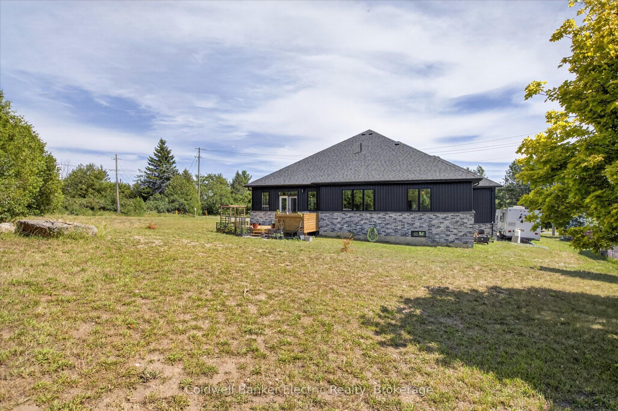 1134 River Road Property Photo 25