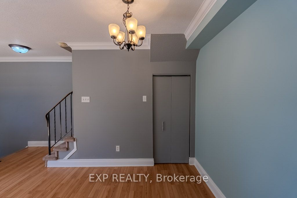 37 Forester Crescent #c Property Photo 13