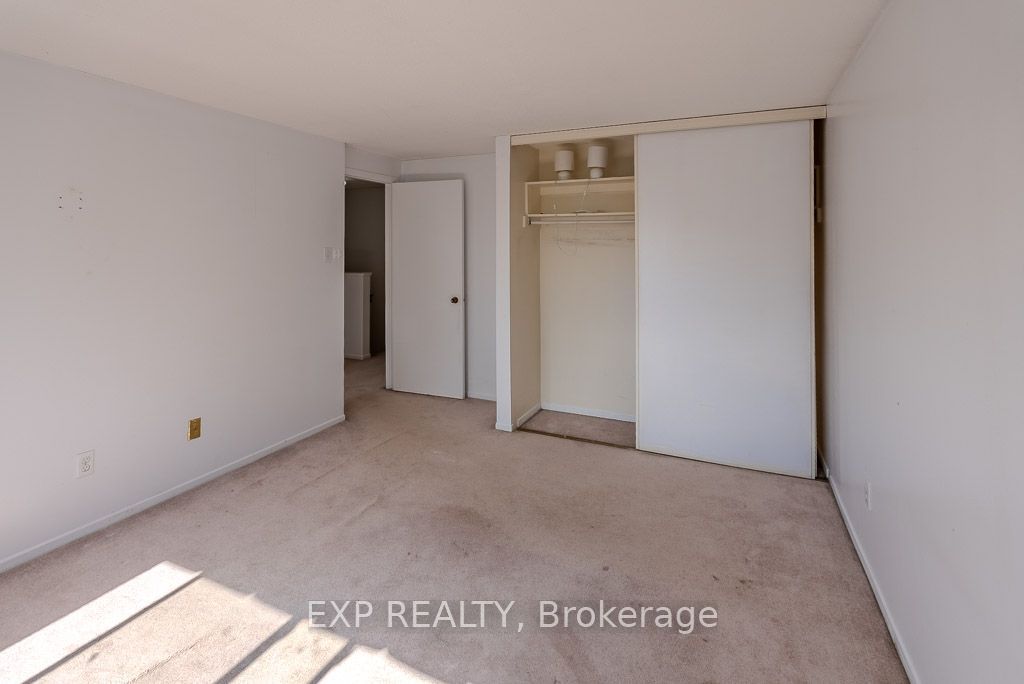 37 Forester Crescent #c Property Photo 19