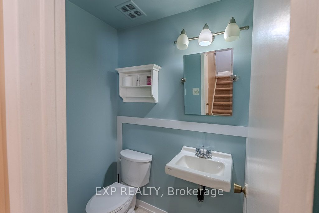 37 Forester Crescent #c Property Photo 25
