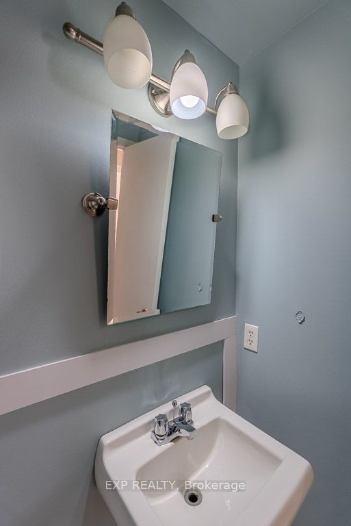 37 Forester Crescent #c Property Photo 26