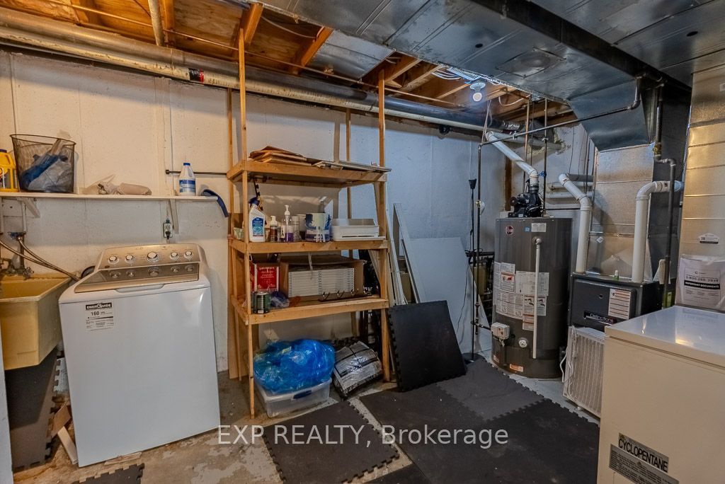 37 Forester Crescent #c Property Photo 27
