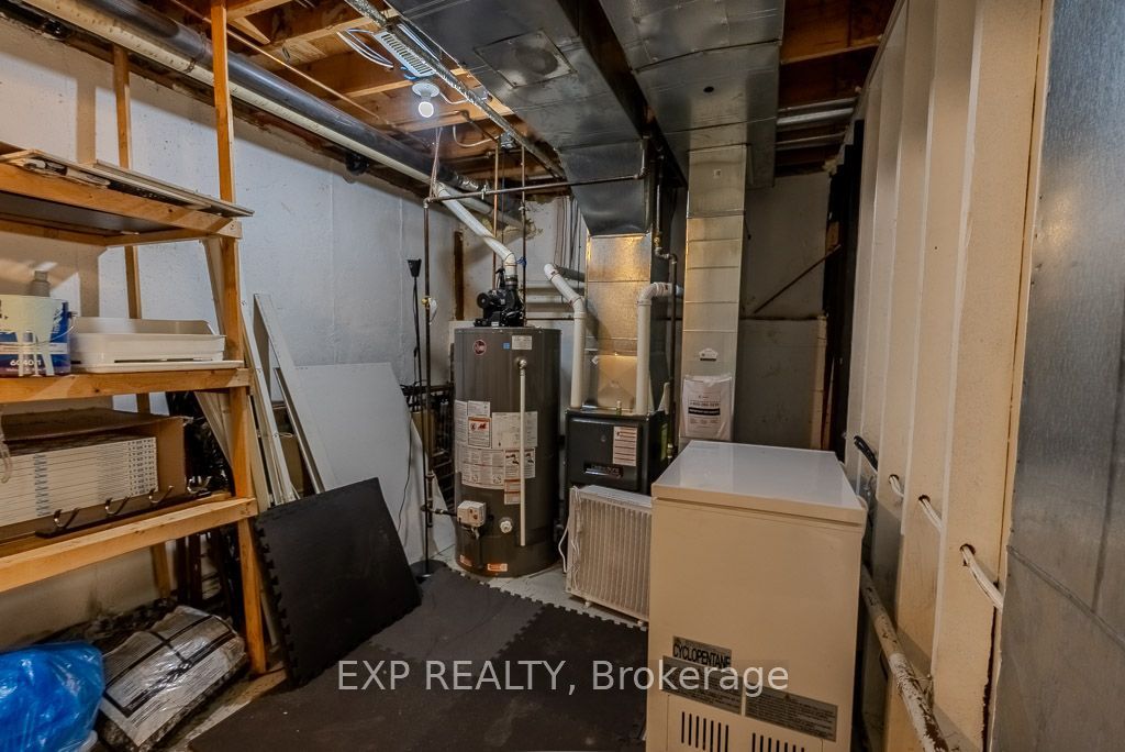 37 Forester Crescent #c Property Photo 28