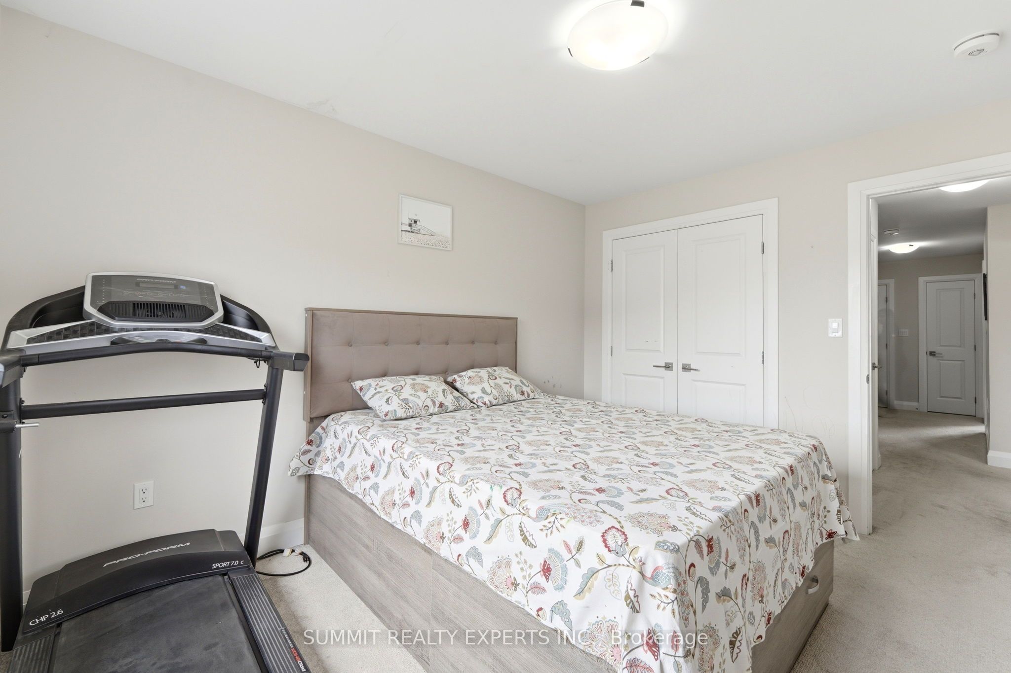 935 Chapel Hill Court Property Photo 24