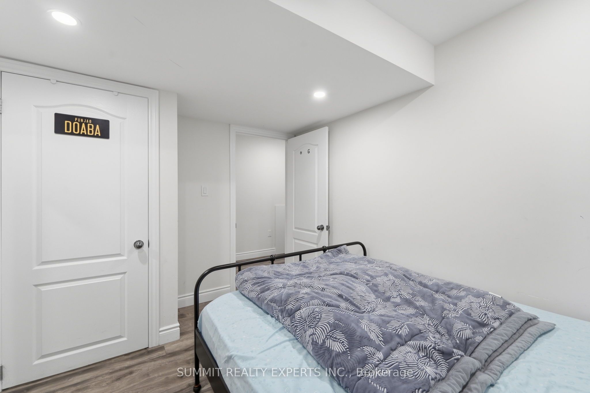 935 Chapel Hill Court Property Photo 35