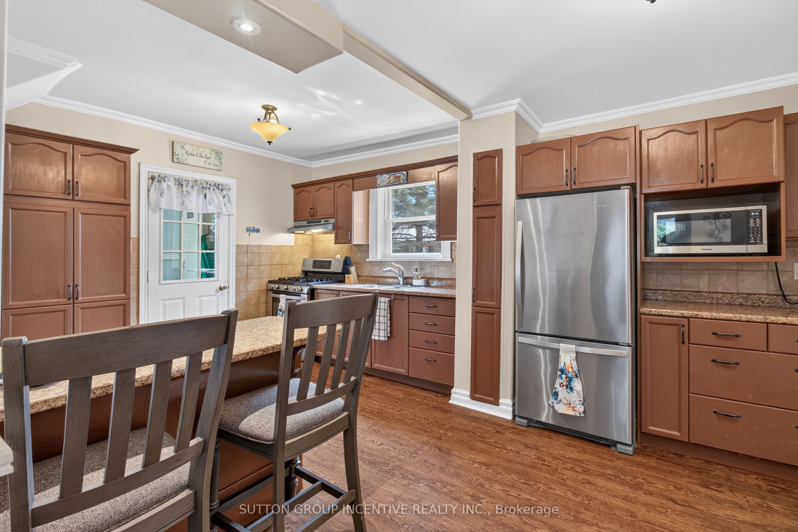 190 Bartholomew Street Property Photo 26