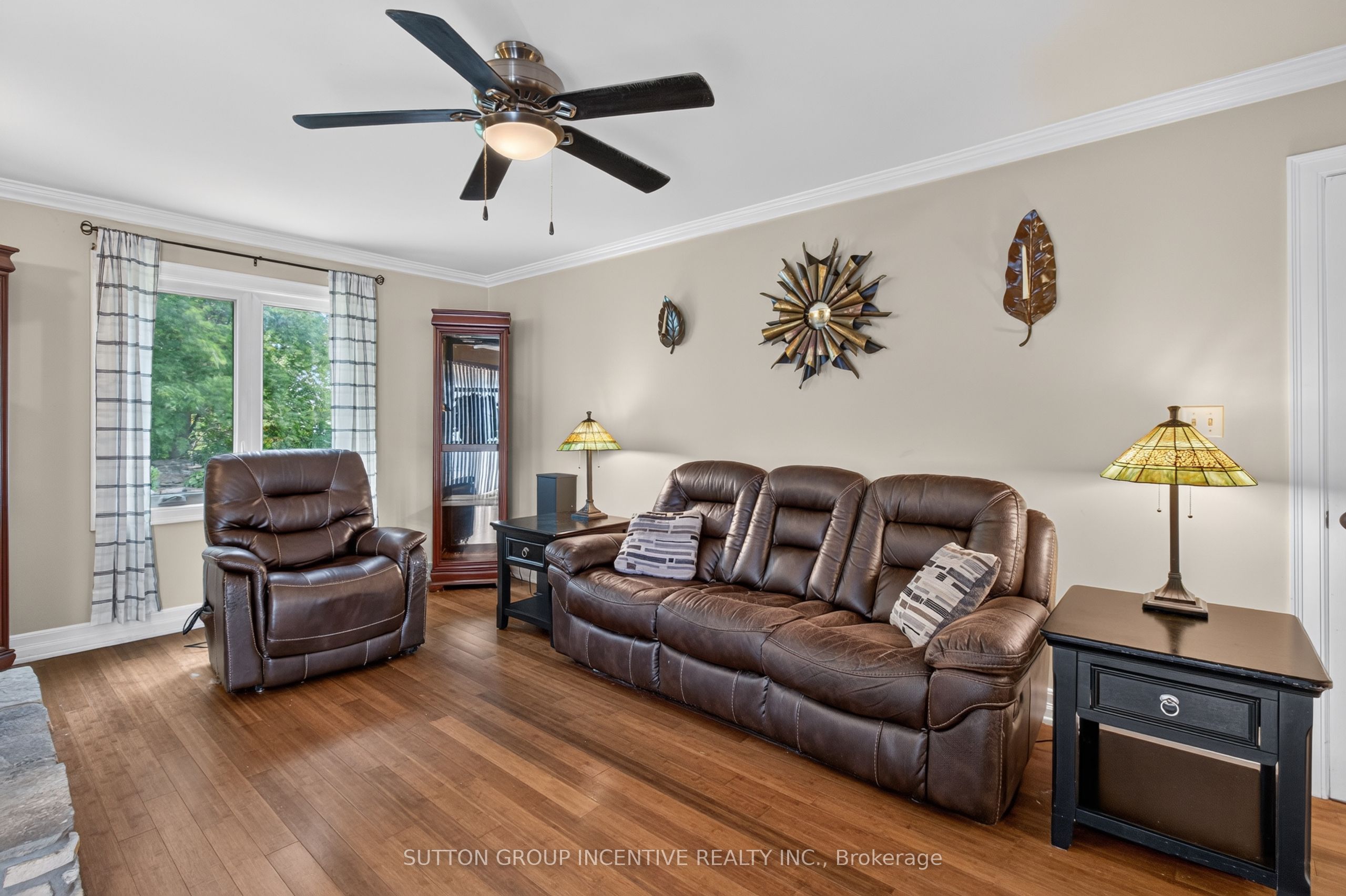 190 Bartholomew Street Property Photo 29