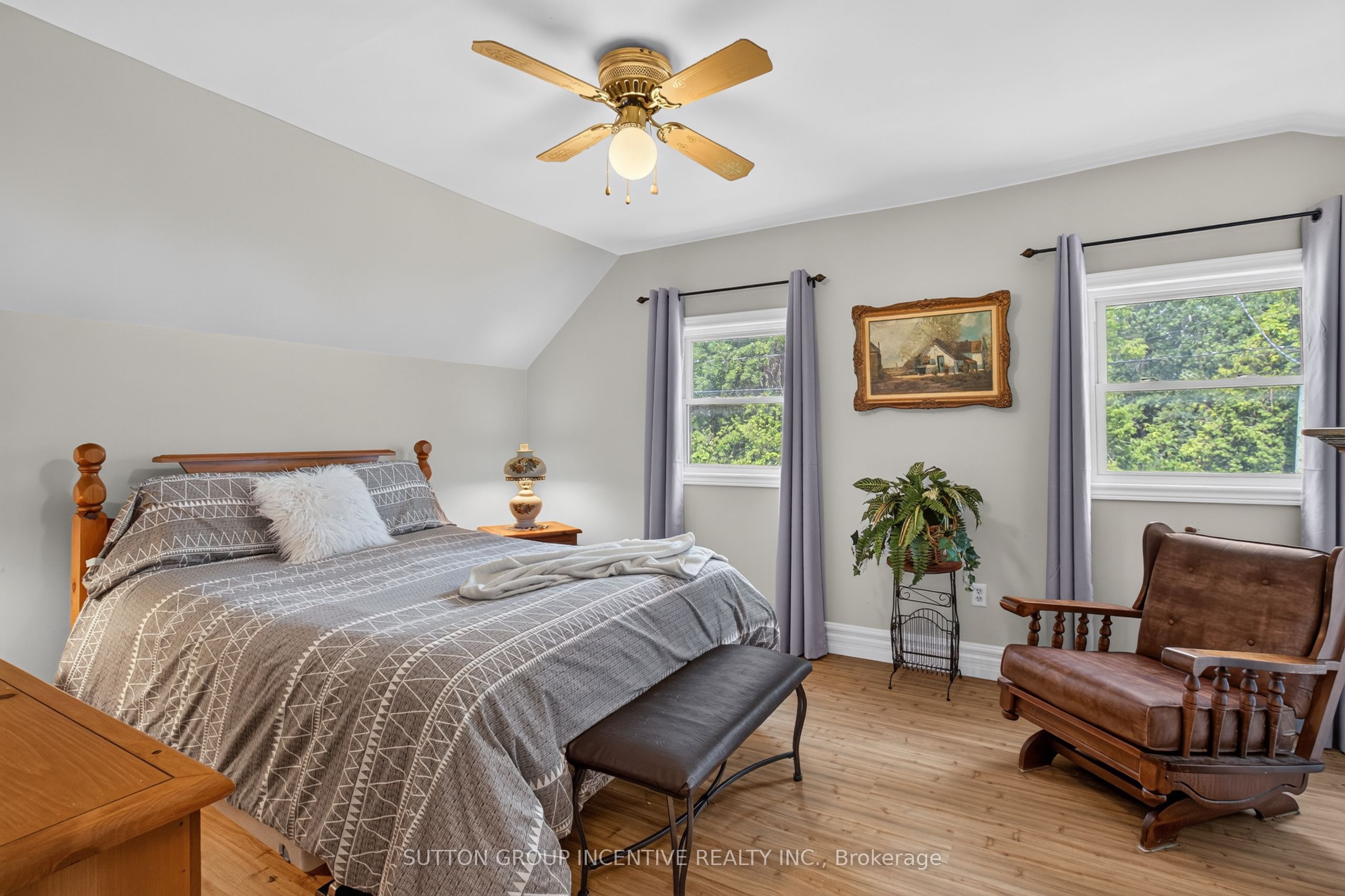 190 Bartholomew Street Property Photo 44
