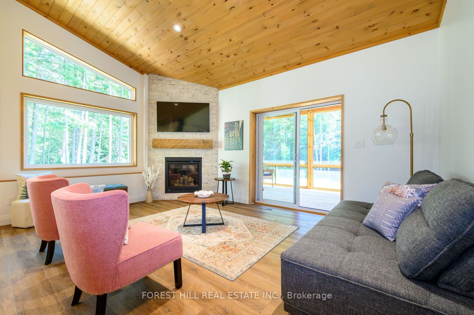 315 North Fox Lake Road Property Photo 9