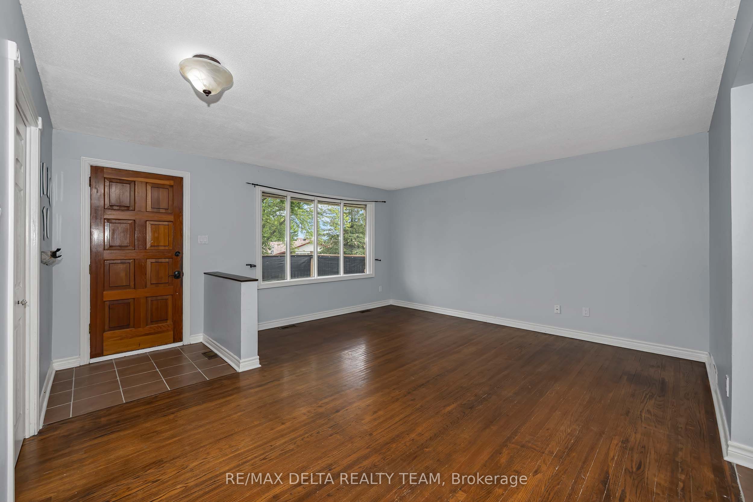 841 Balsam Drive Property Photo 7