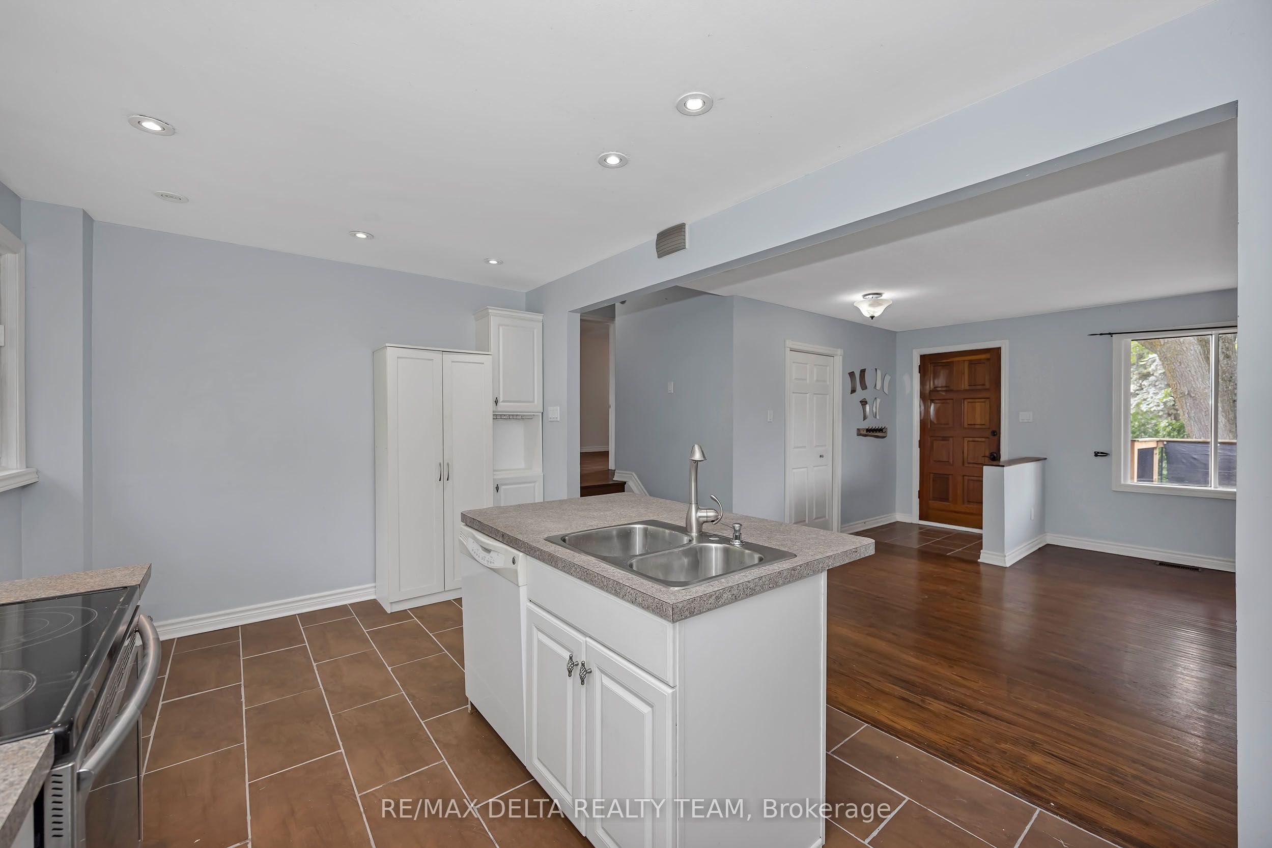 841 Balsam Drive Property Photo 15