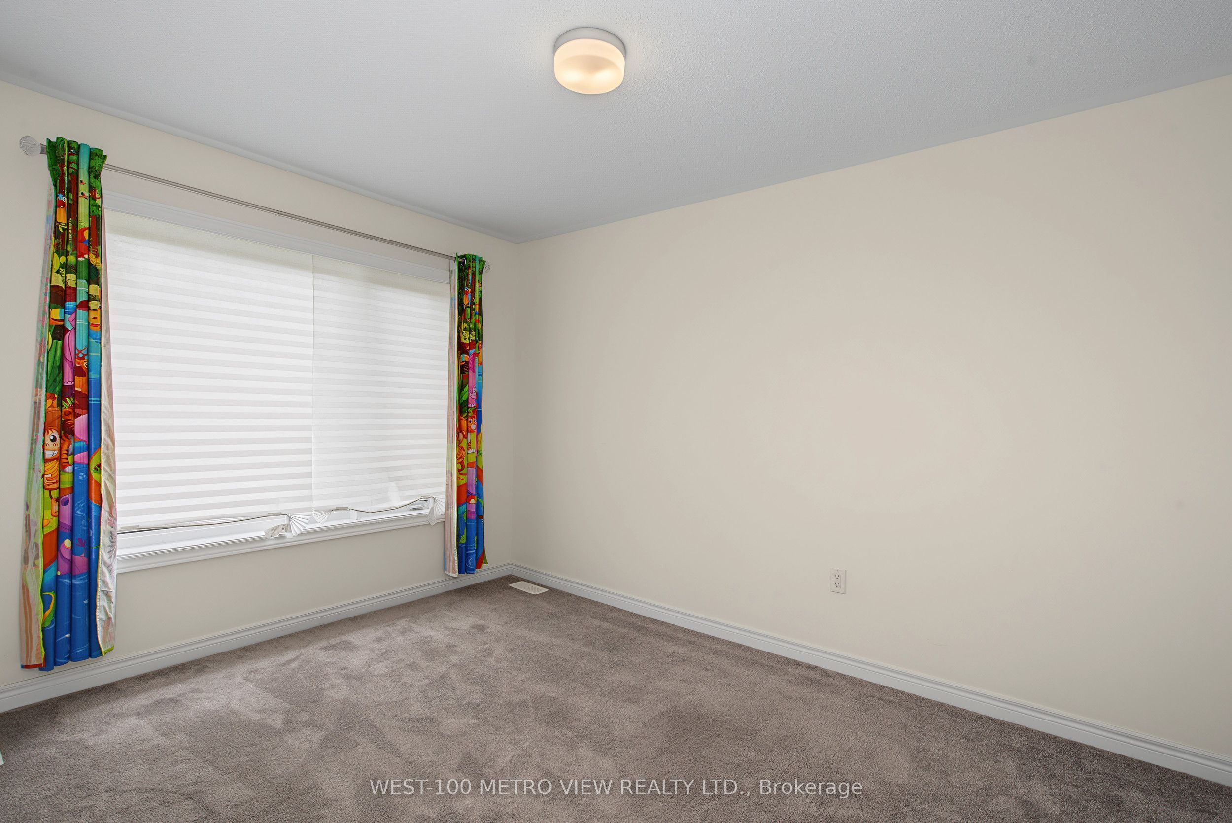 11 Edminston Drive Property Photo 18