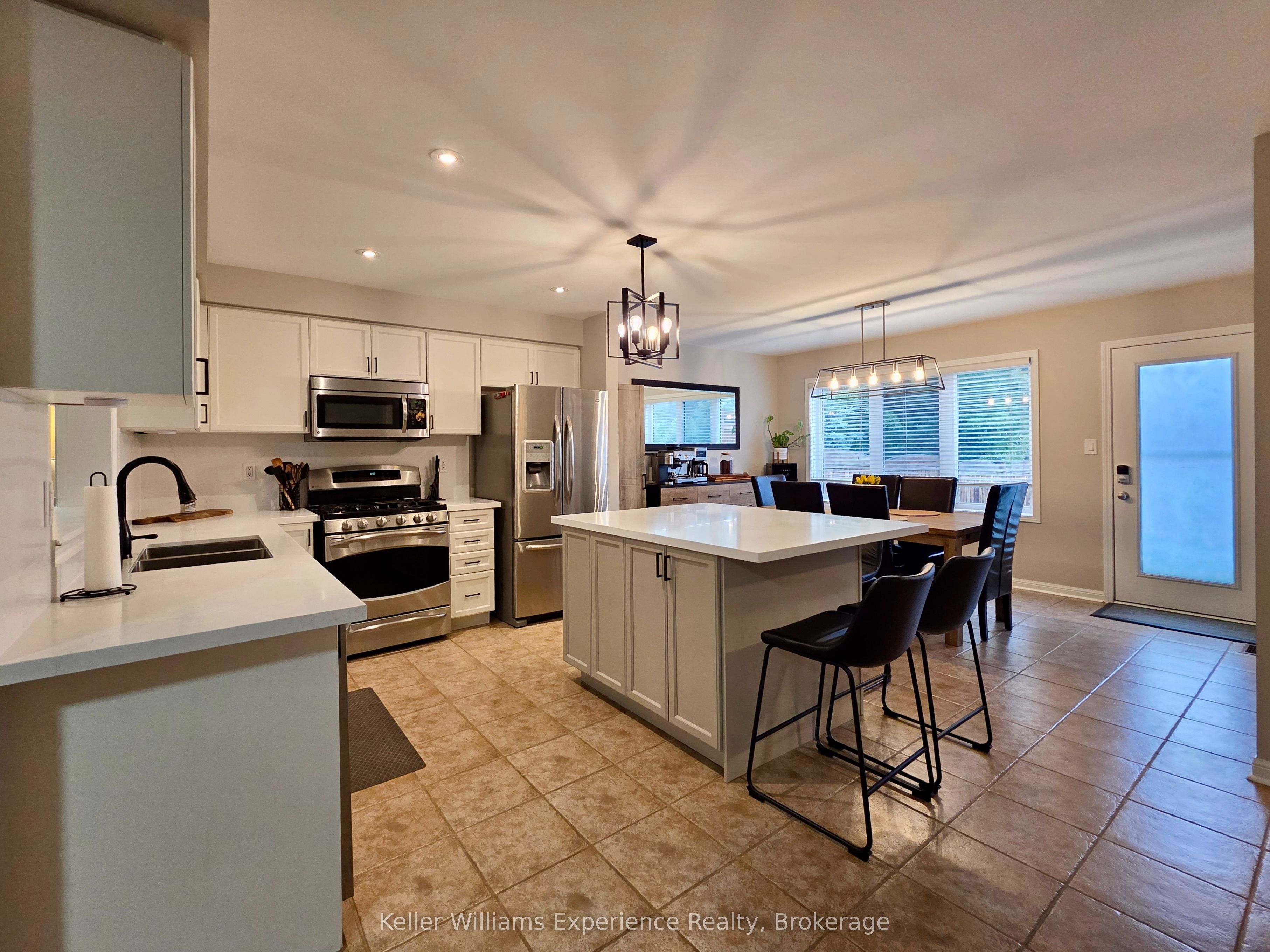 22 Rosemead Close Property Photo 13