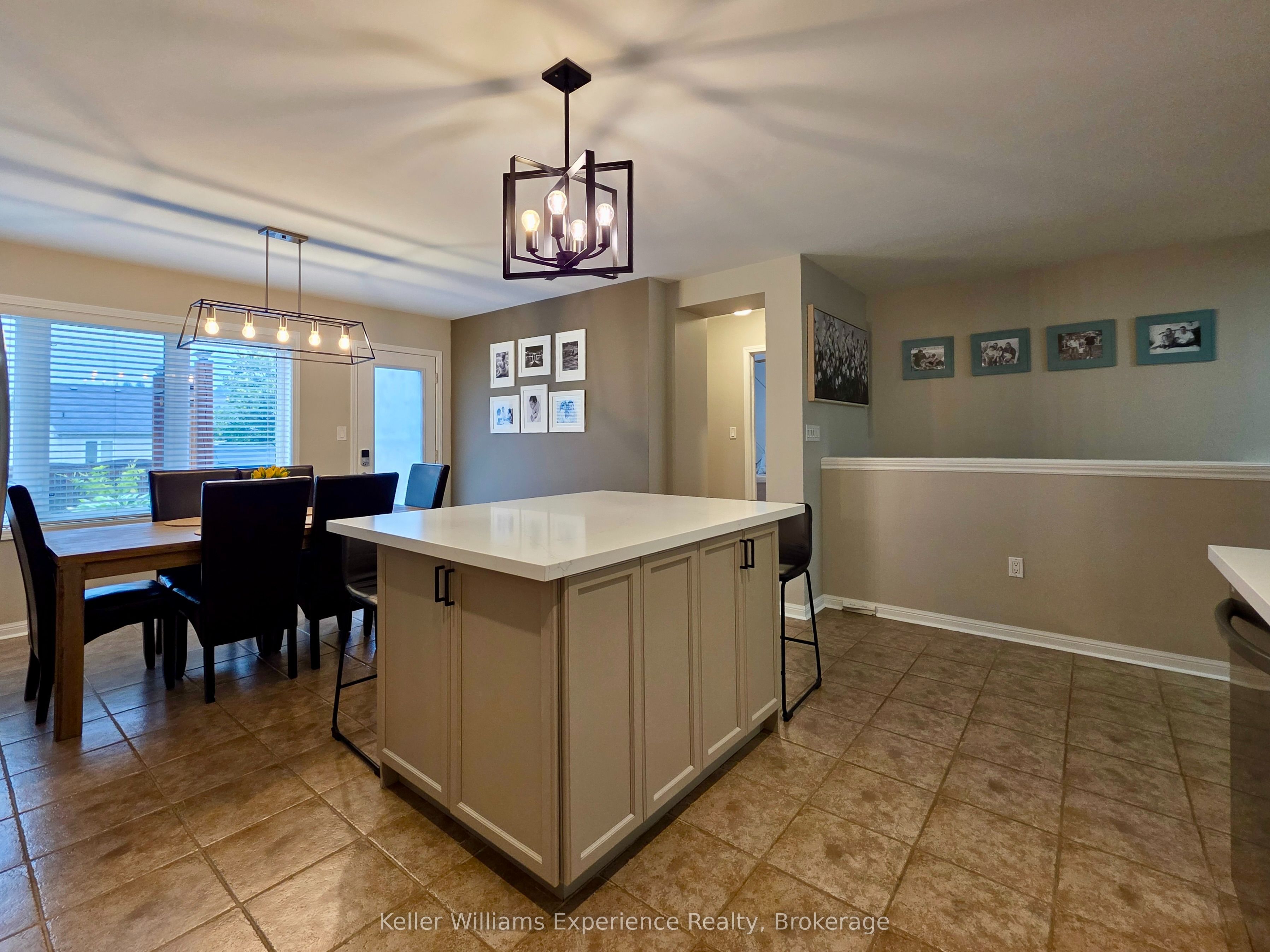 22 Rosemead Close Property Photo 18