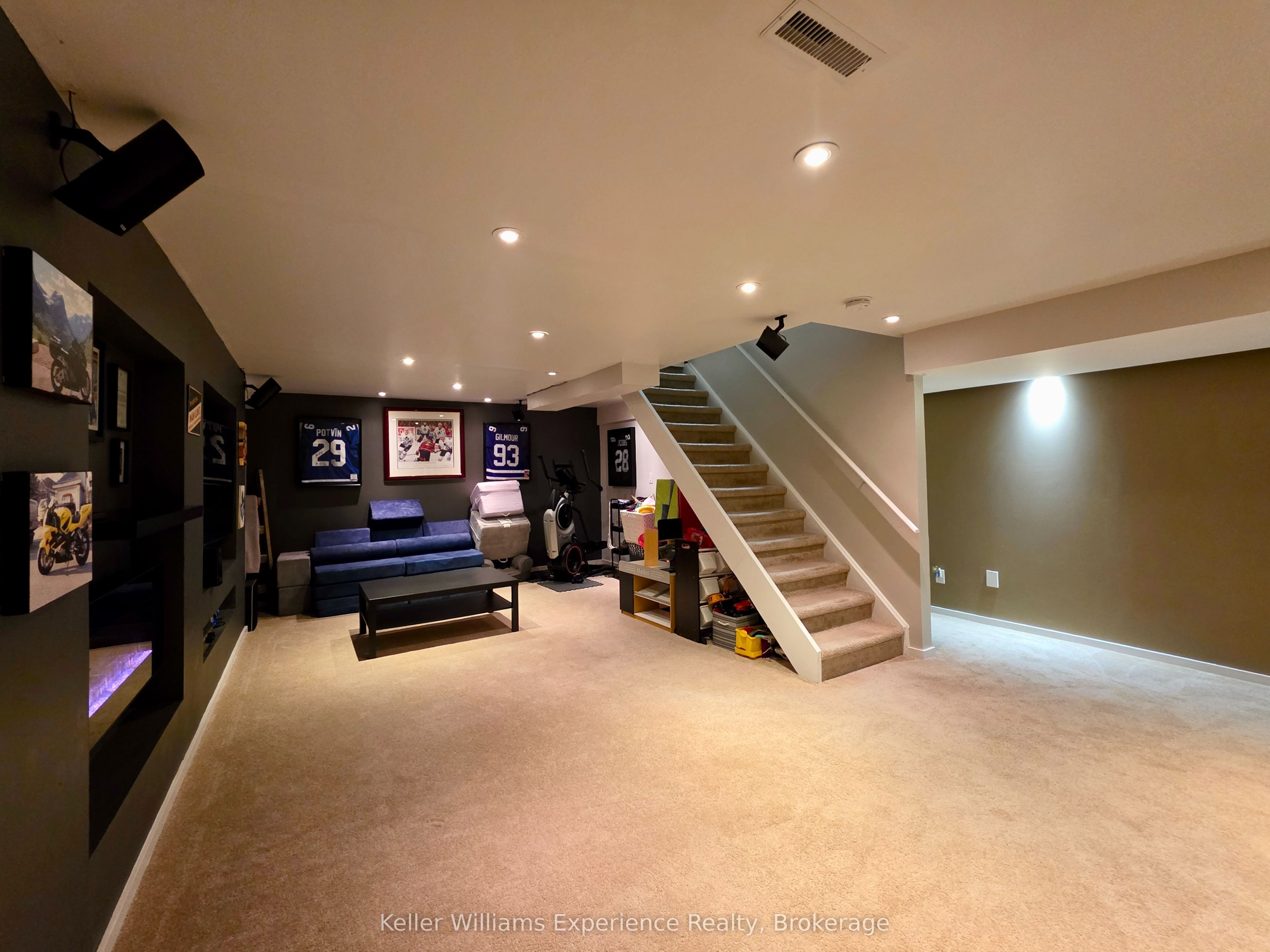 22 Rosemead Close Property Photo 31