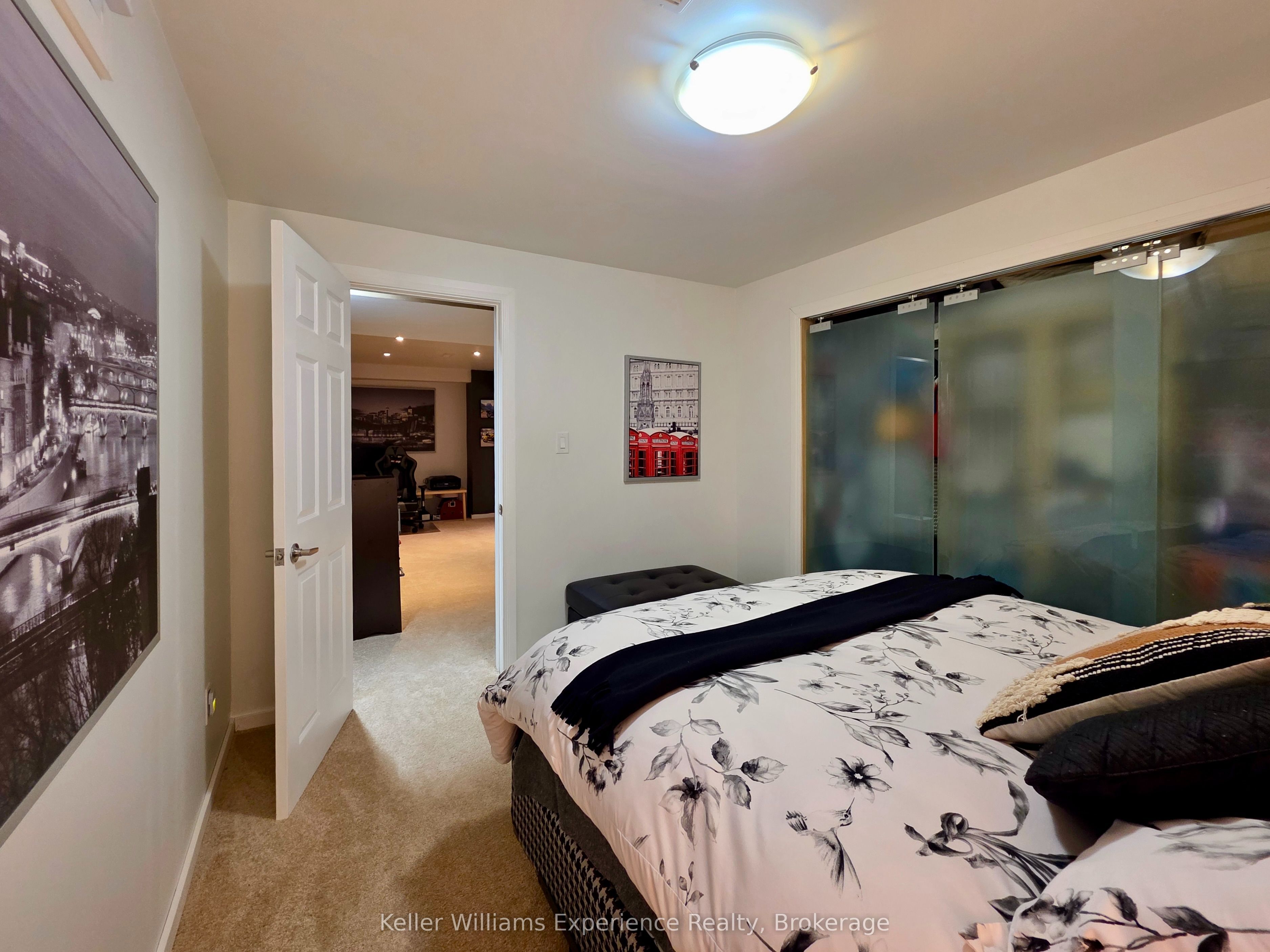22 Rosemead Close Property Photo 38