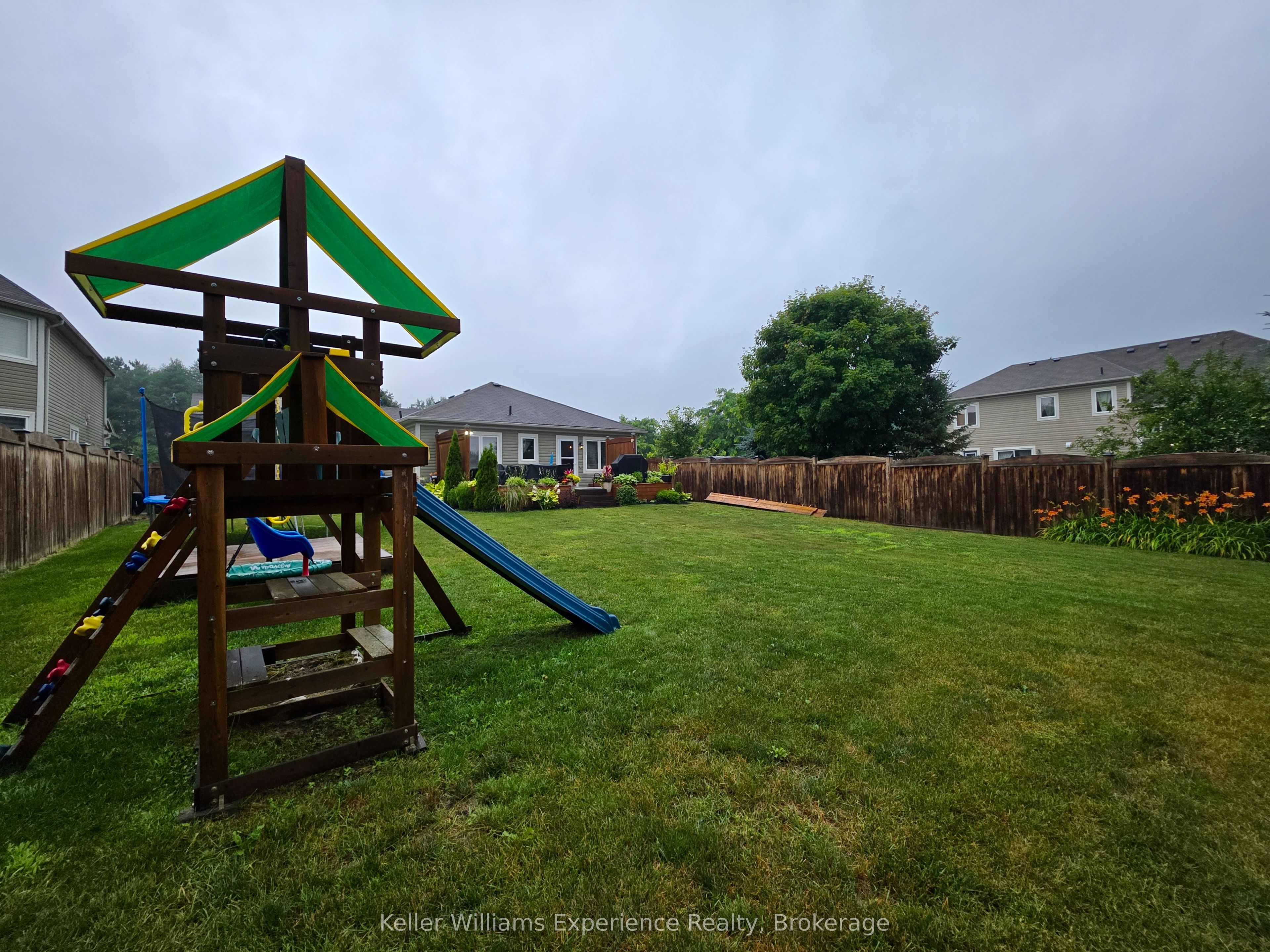 22 Rosemead Close Property Photo 41