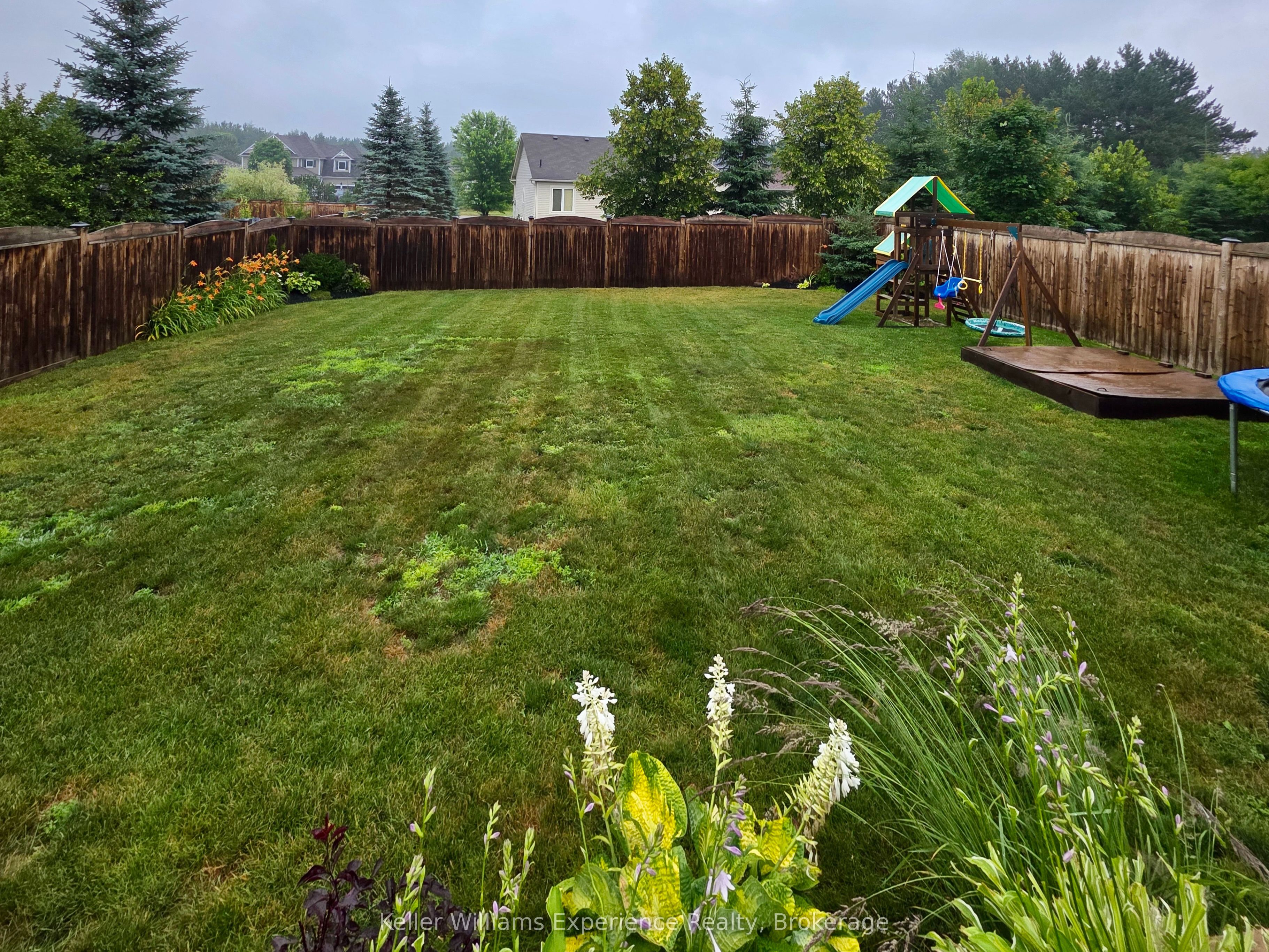 22 Rosemead Close Property Photo 43