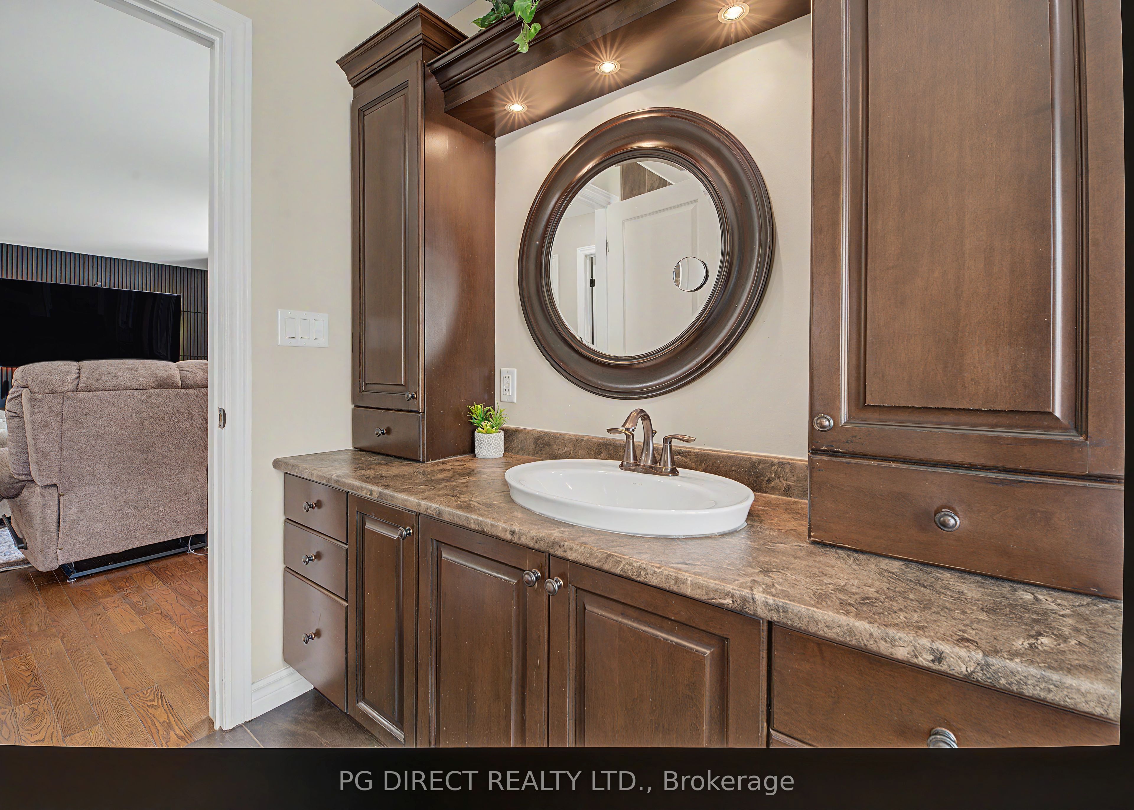 161 Spruce Court Property Photo 8