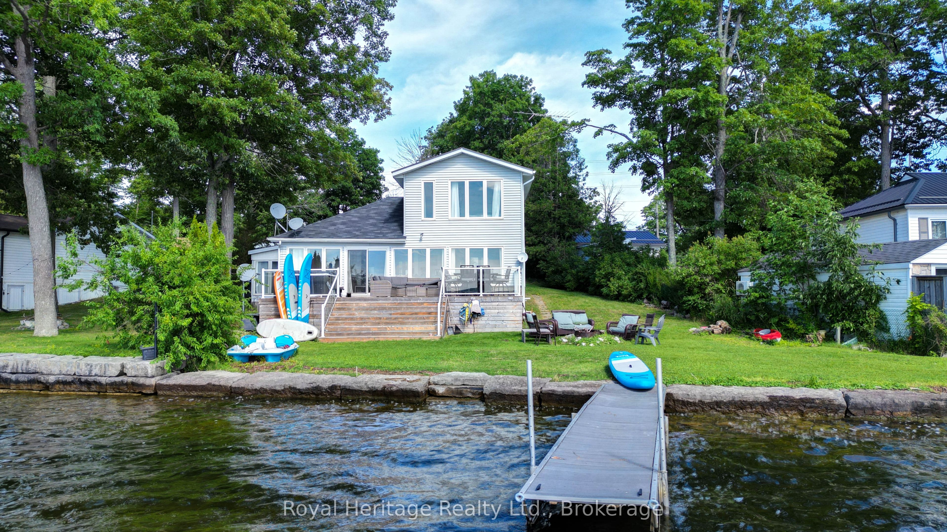 680 Round Lake Road Property Photo 4