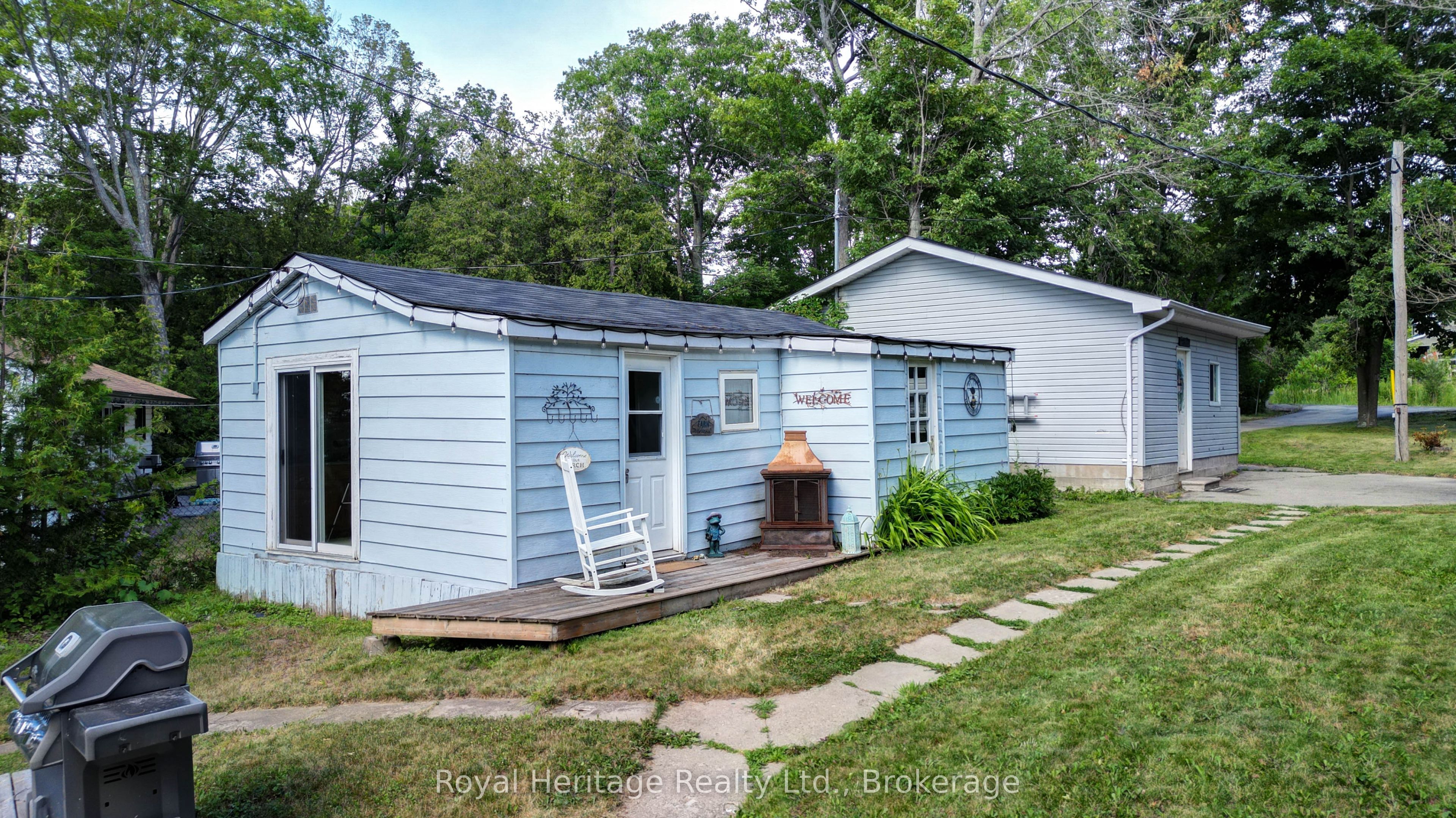 680 Round Lake Road Property Photo 7