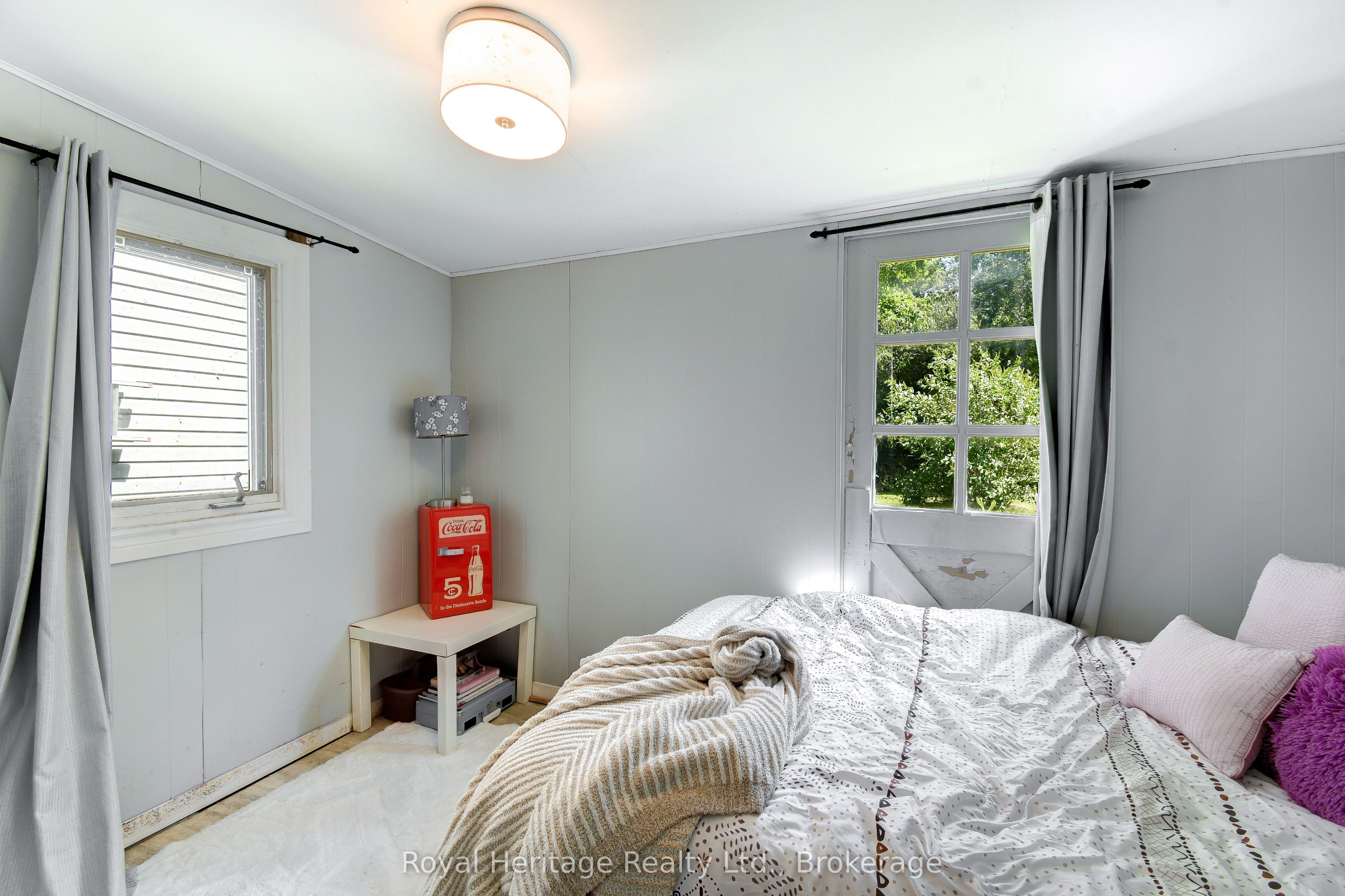 680 Round Lake Road Property Photo 27