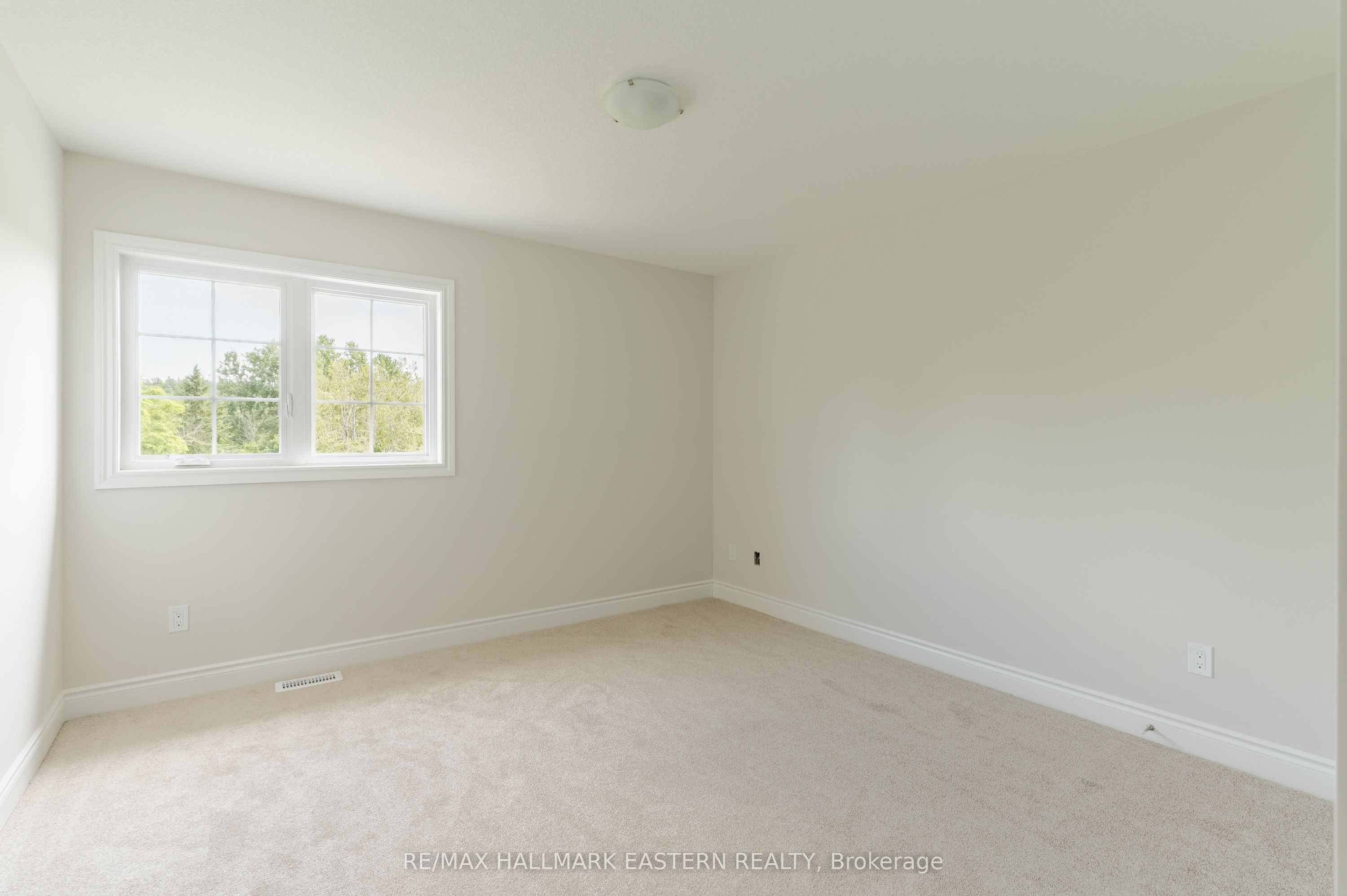 35 Coldbrook Drive Property Photo 25