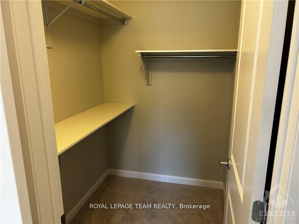 179 Shallow Pond Place Property Photo 14
