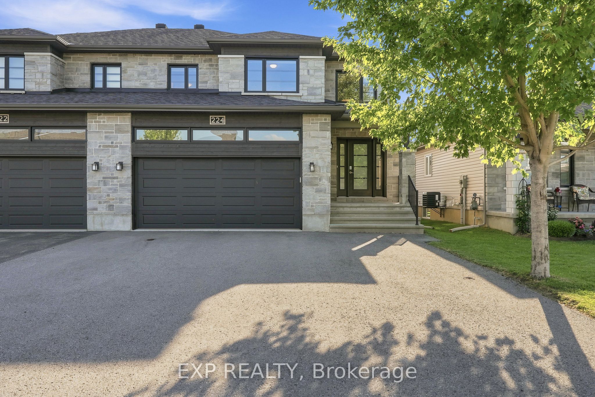 224 Capri Avenue Property Photo 1