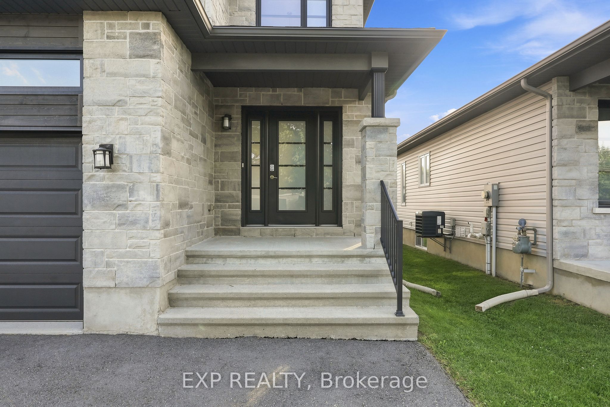 224 Capri Avenue Property Photo 2