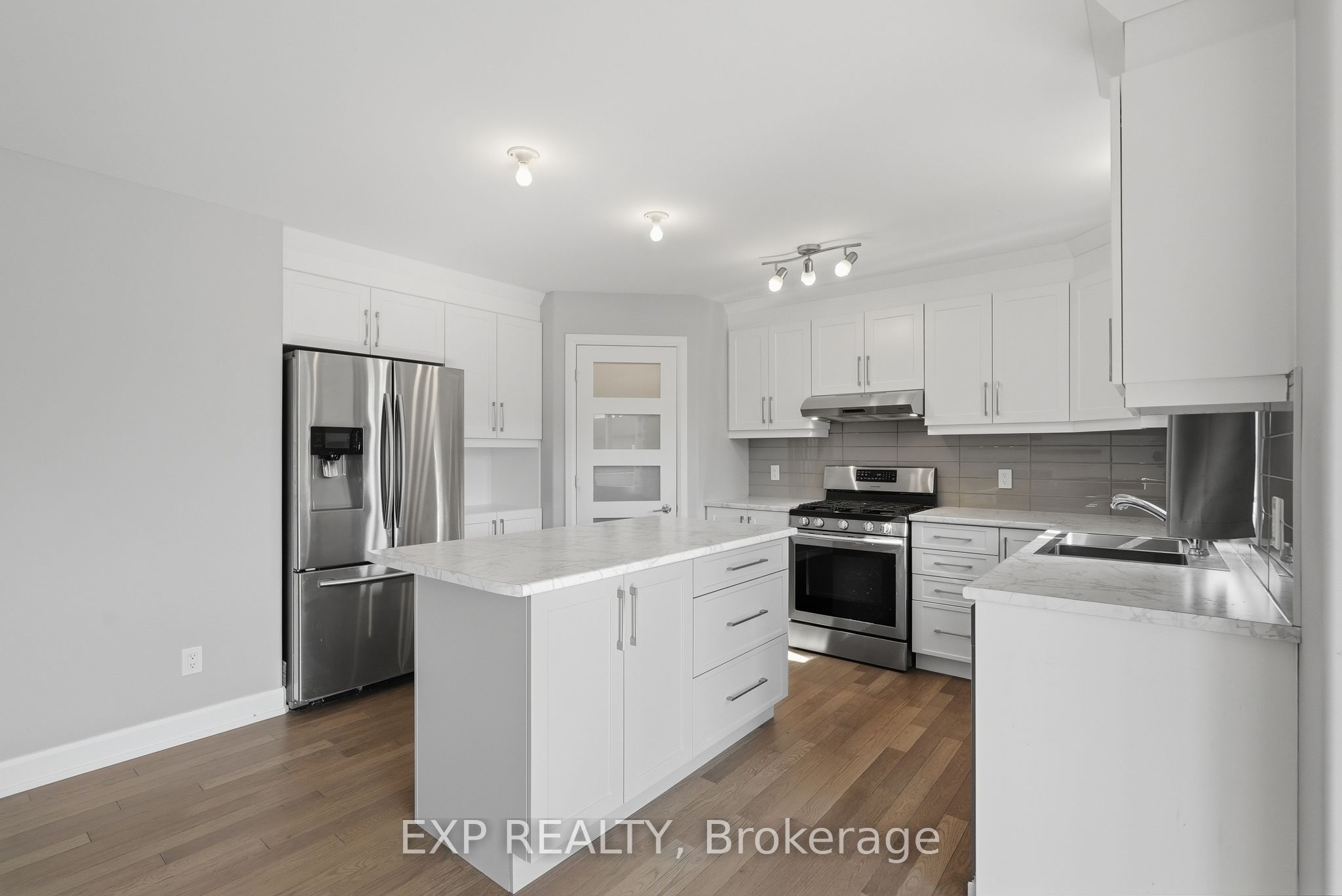 224 Capri Avenue Property Photo 11