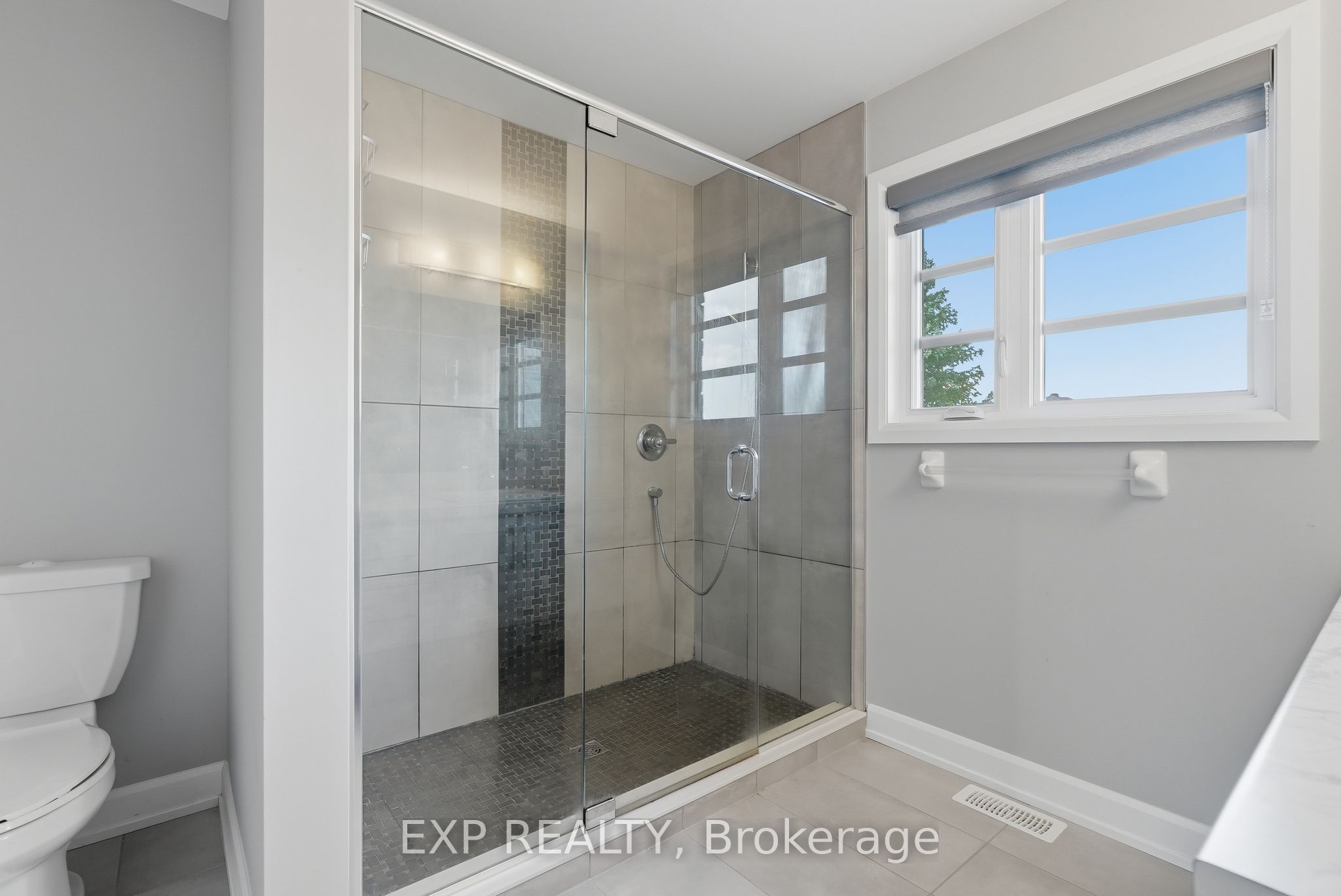 224 Capri Avenue Property Photo 28