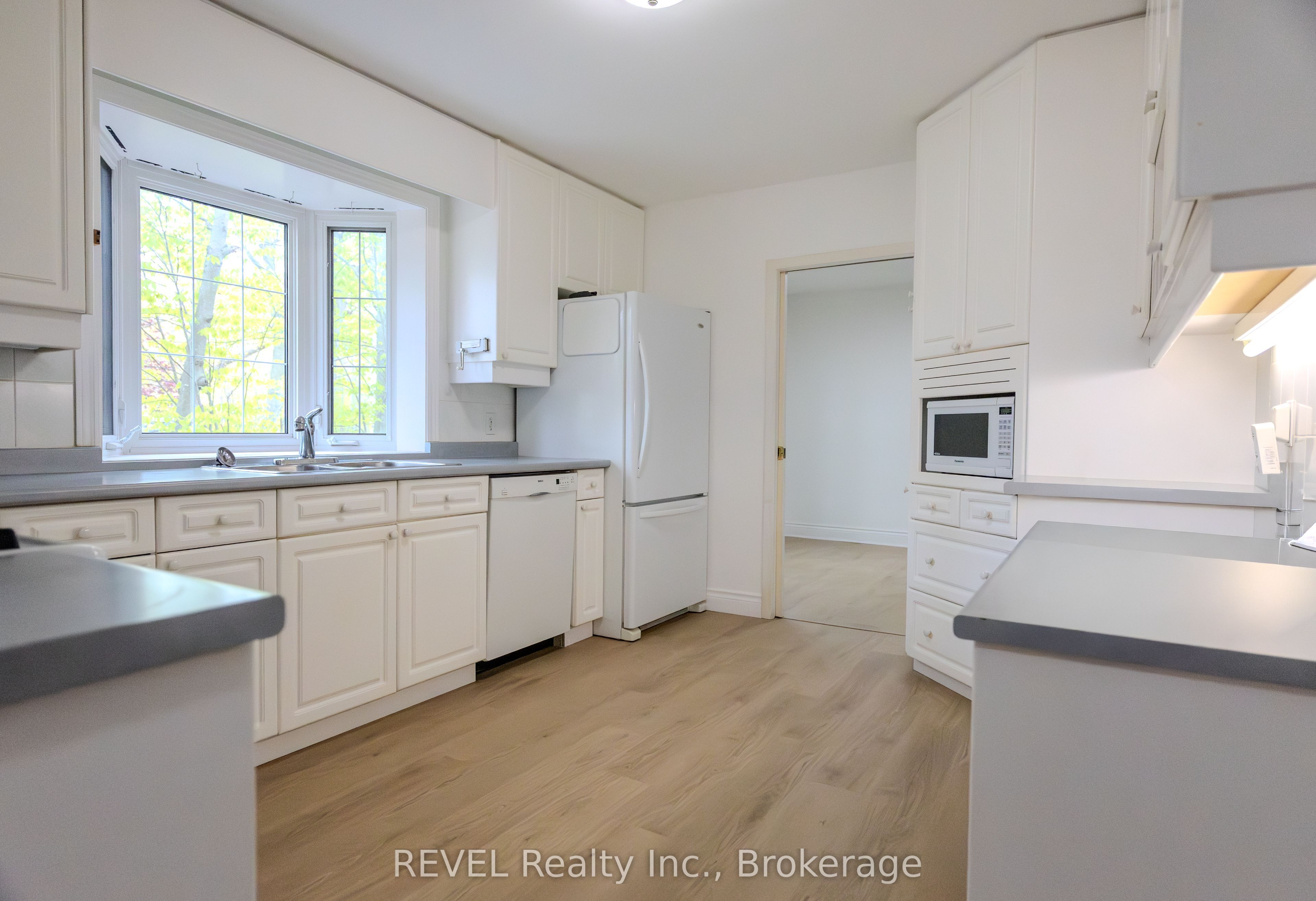 19 Woodington Crescent Property Photo 6