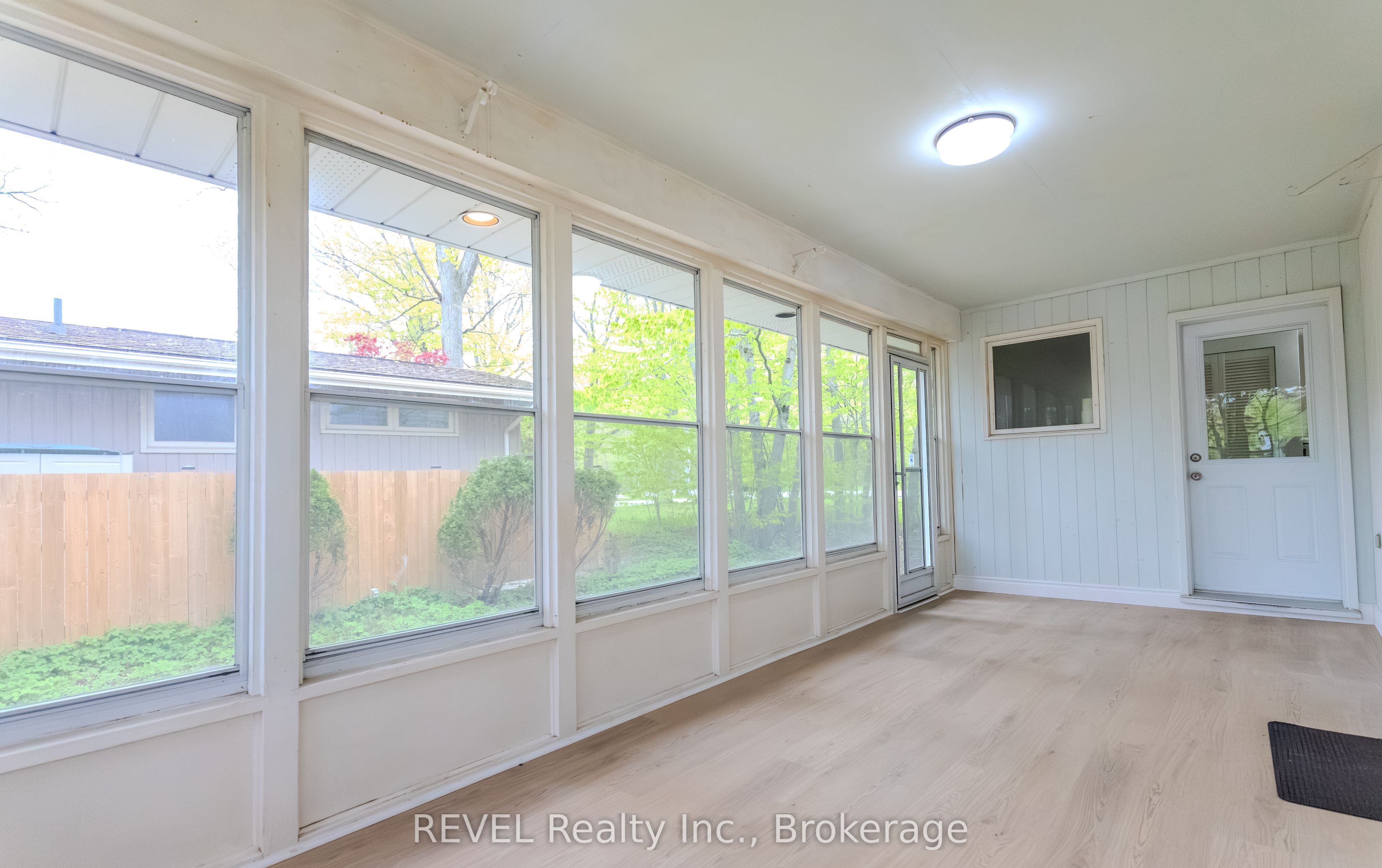 19 Woodington Crescent Property Photo 17