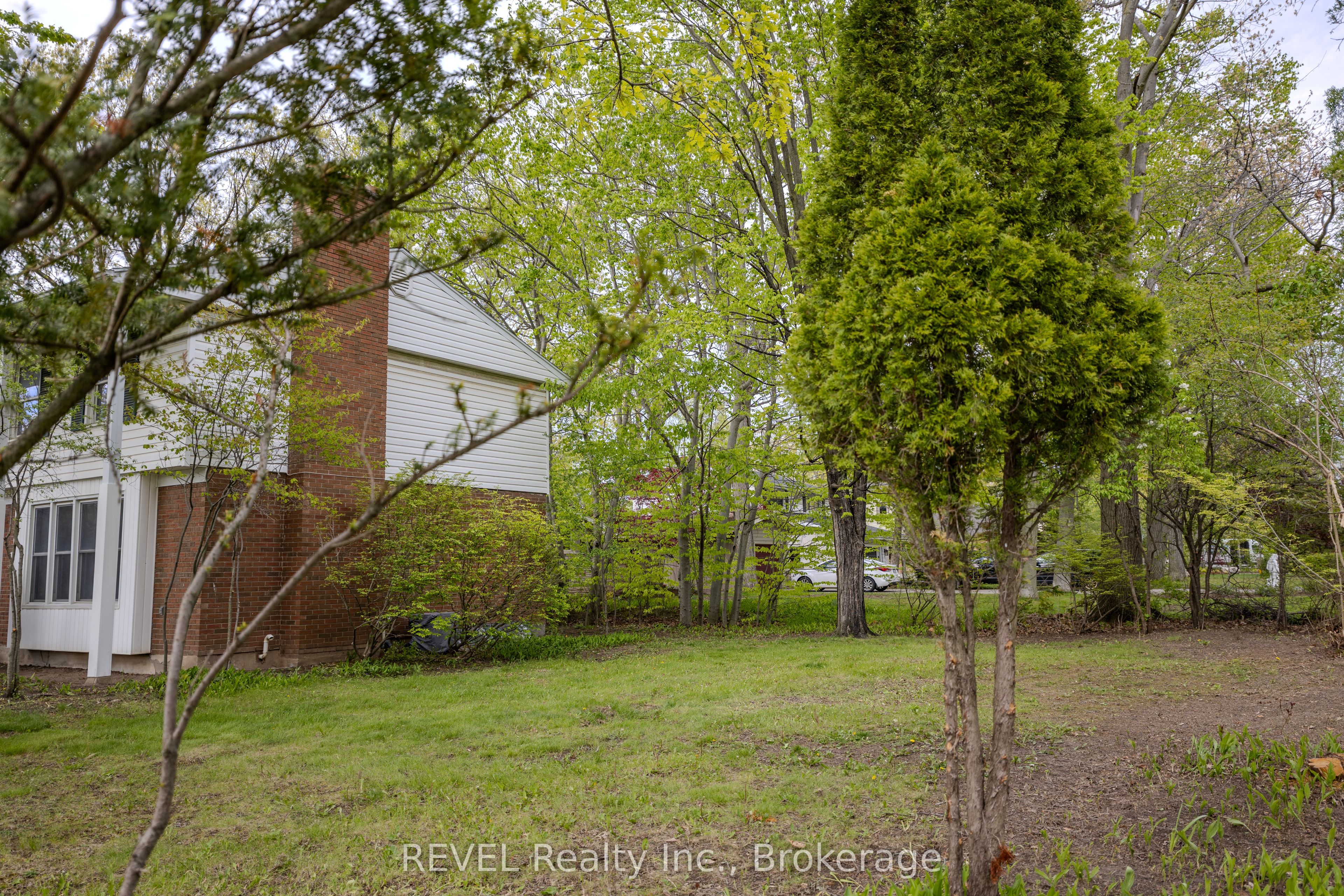 19 Woodington Crescent Property Photo 29