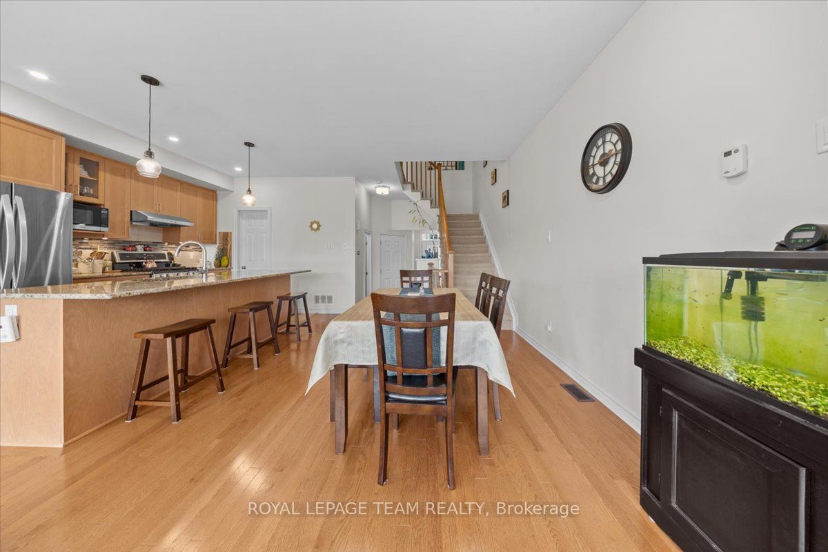 552 Jackdaw Avenue Property Photo 12