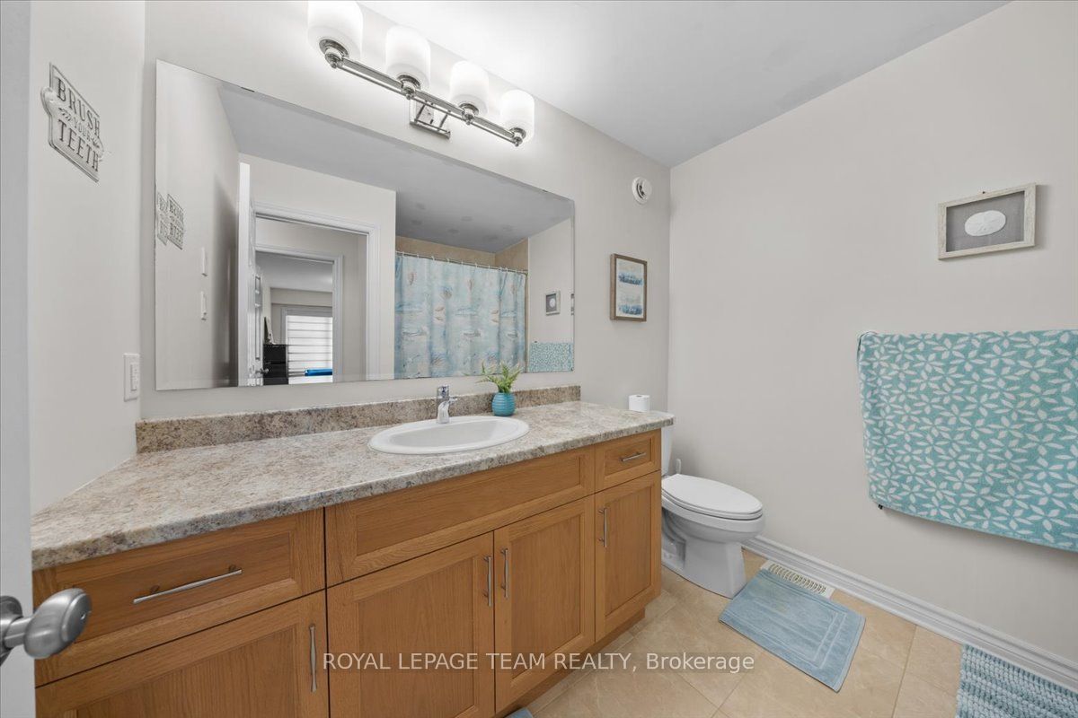 552 Jackdaw Avenue Property Photo 26