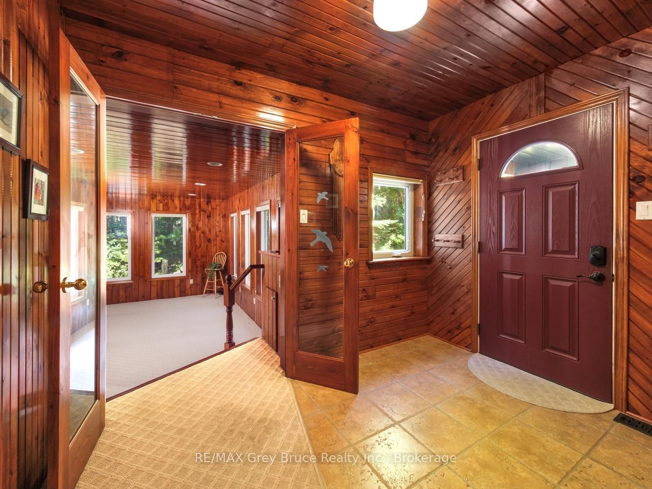30 Riverside Place Property Photo 4