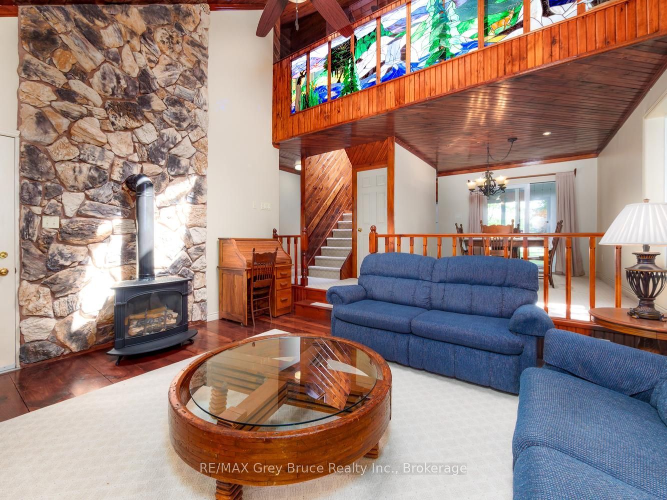 30 Riverside Place Property Photo 8
