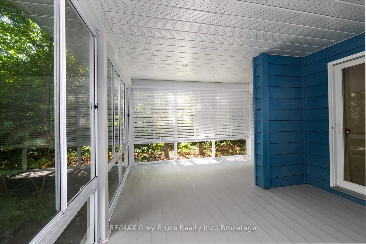 30 Riverside Place Property Photo 15